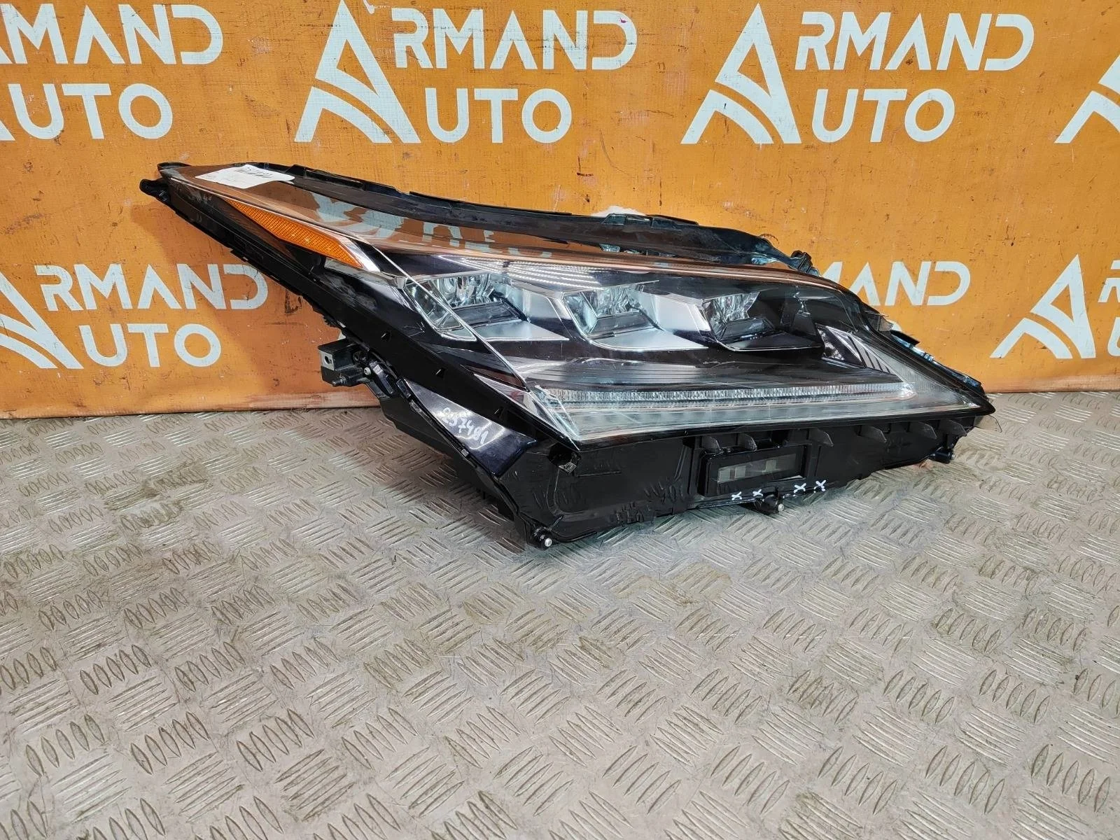 Фара LEXUS RX 2015-2019 4