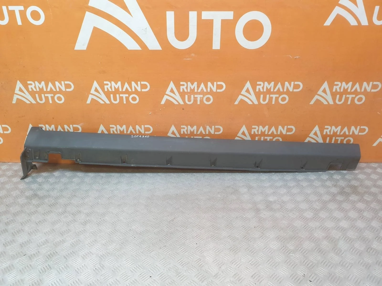 Накладка порога Kia Sorento 2009-2019 XM