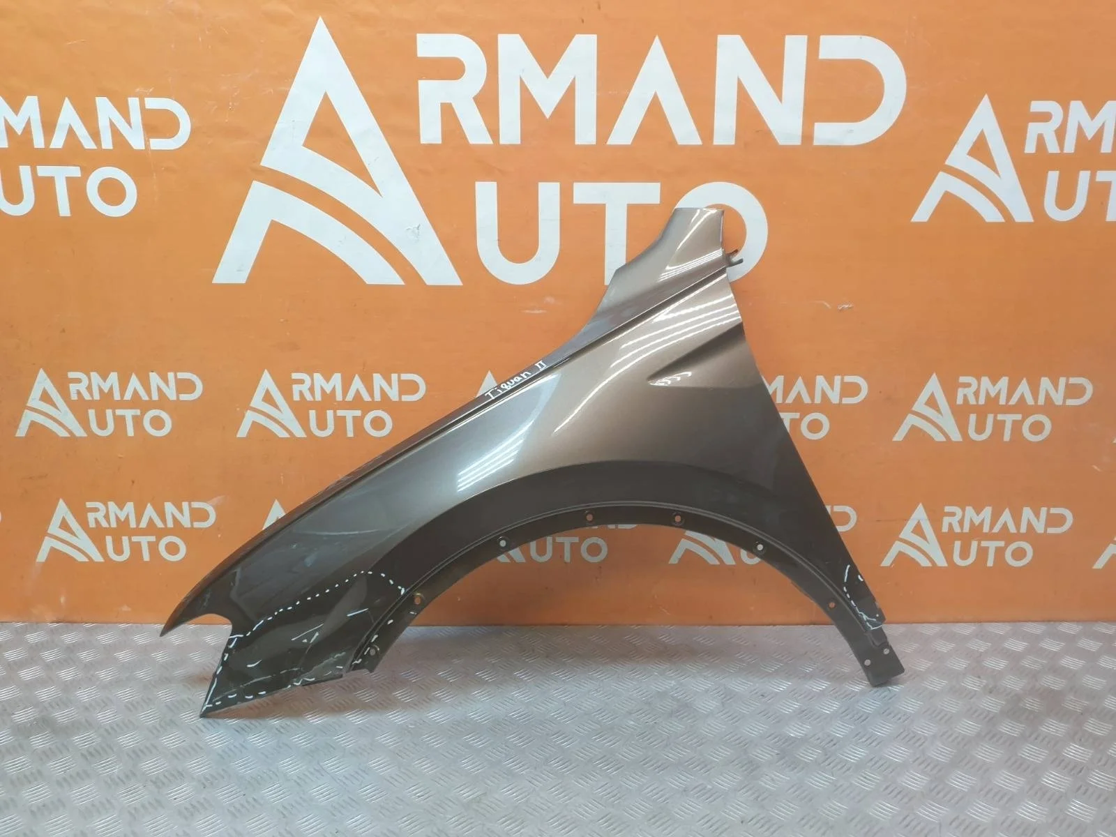 Крыло Volkswagen Tiguan 2016-2020