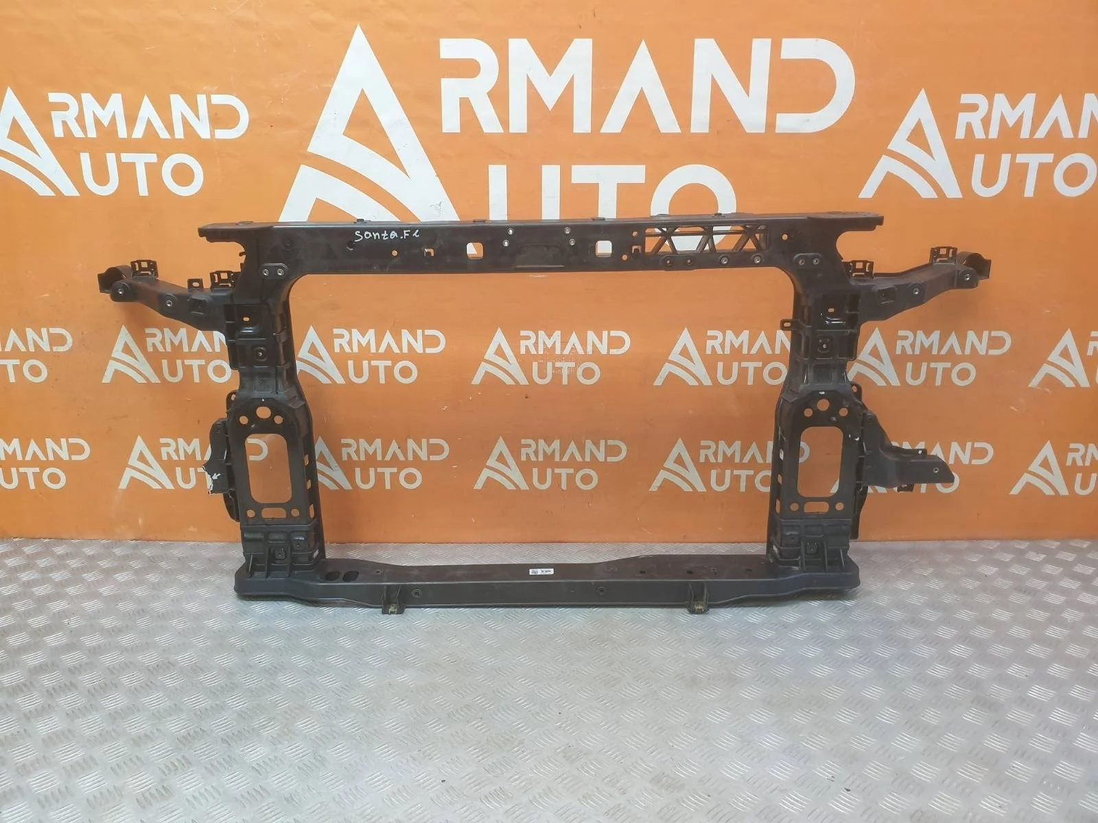 Панель передняя (суппорт радиатора) Hyundai Santa Fe 2018-2021 4 TM