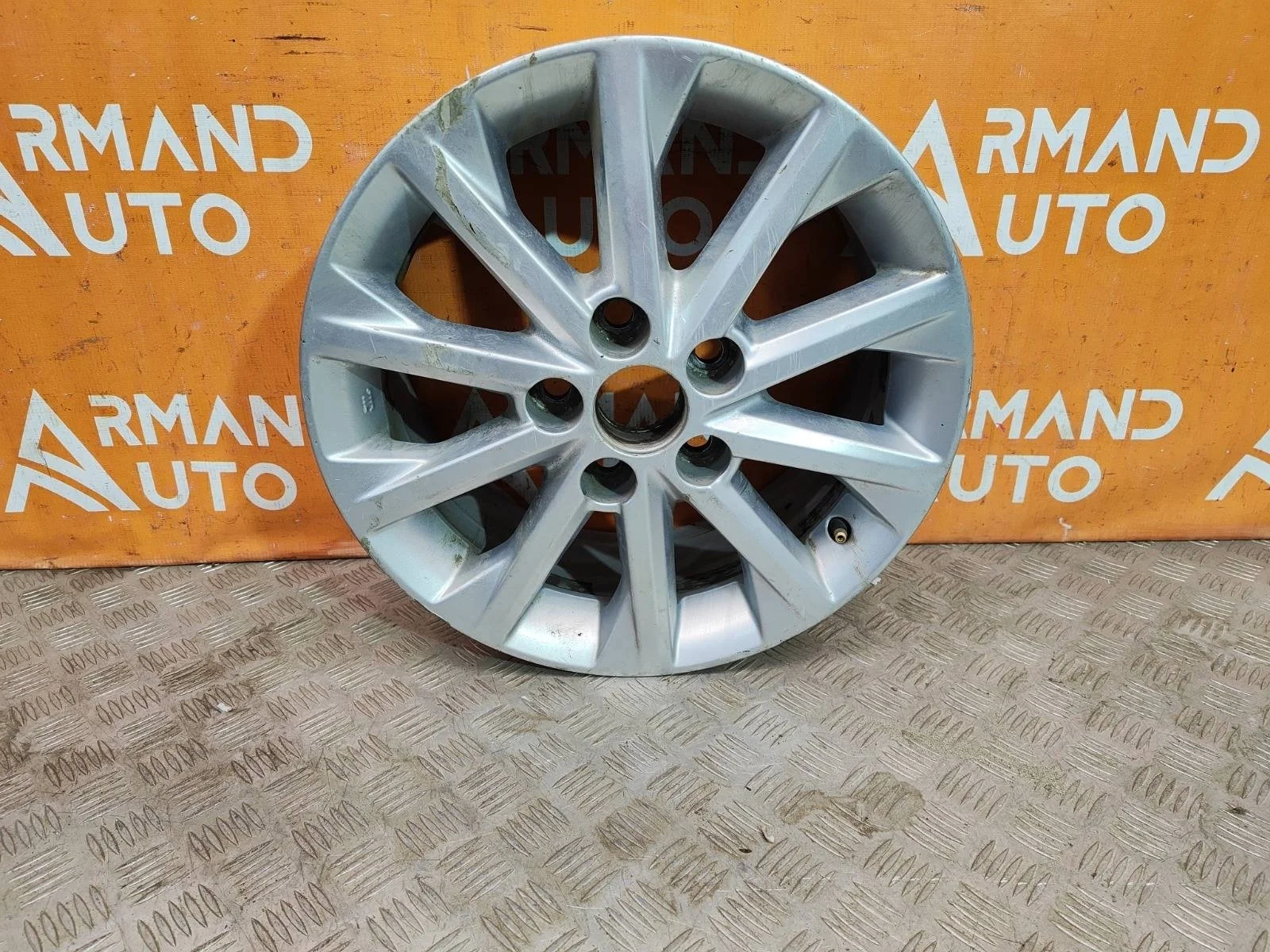 Диск колёсный r16 Toyota Camry 7 XV50