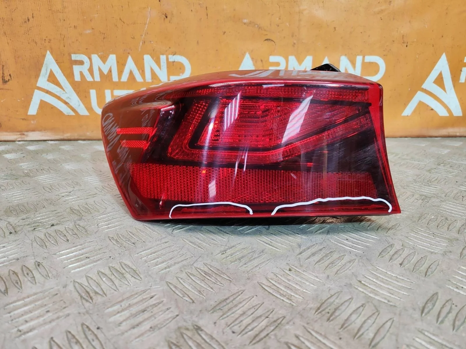 Фонарь внешний Kia Cerato 2018-нв 4