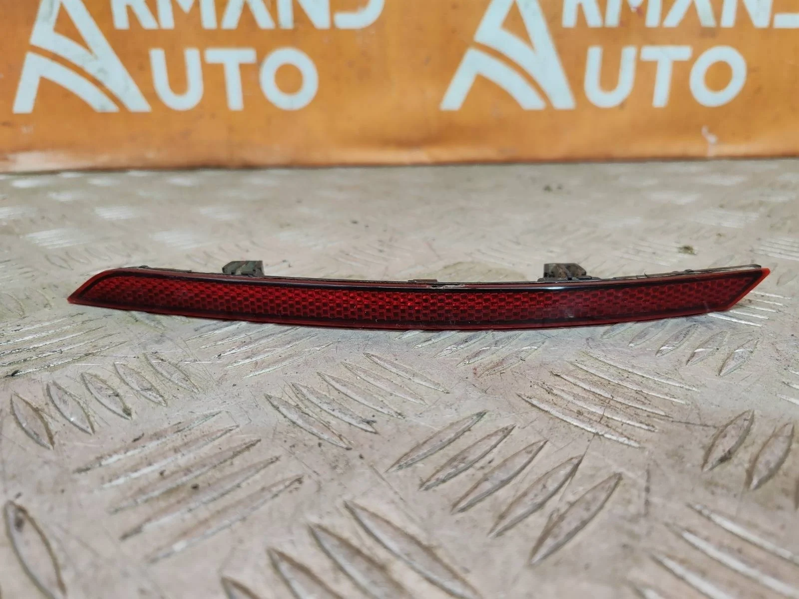 Отражатель Volkswagen Polo 2014-2020 5