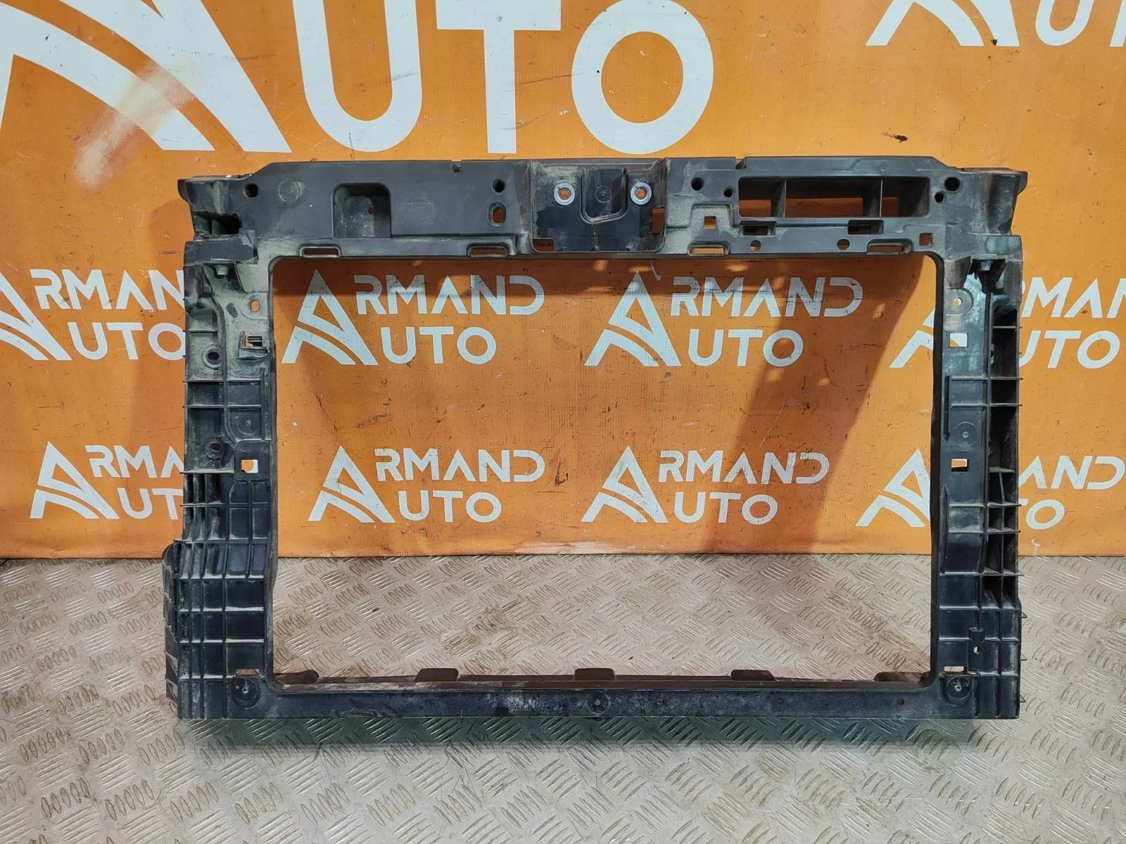 Панель передняя (суппорт радиатора) Skoda Rapid 2020-нв