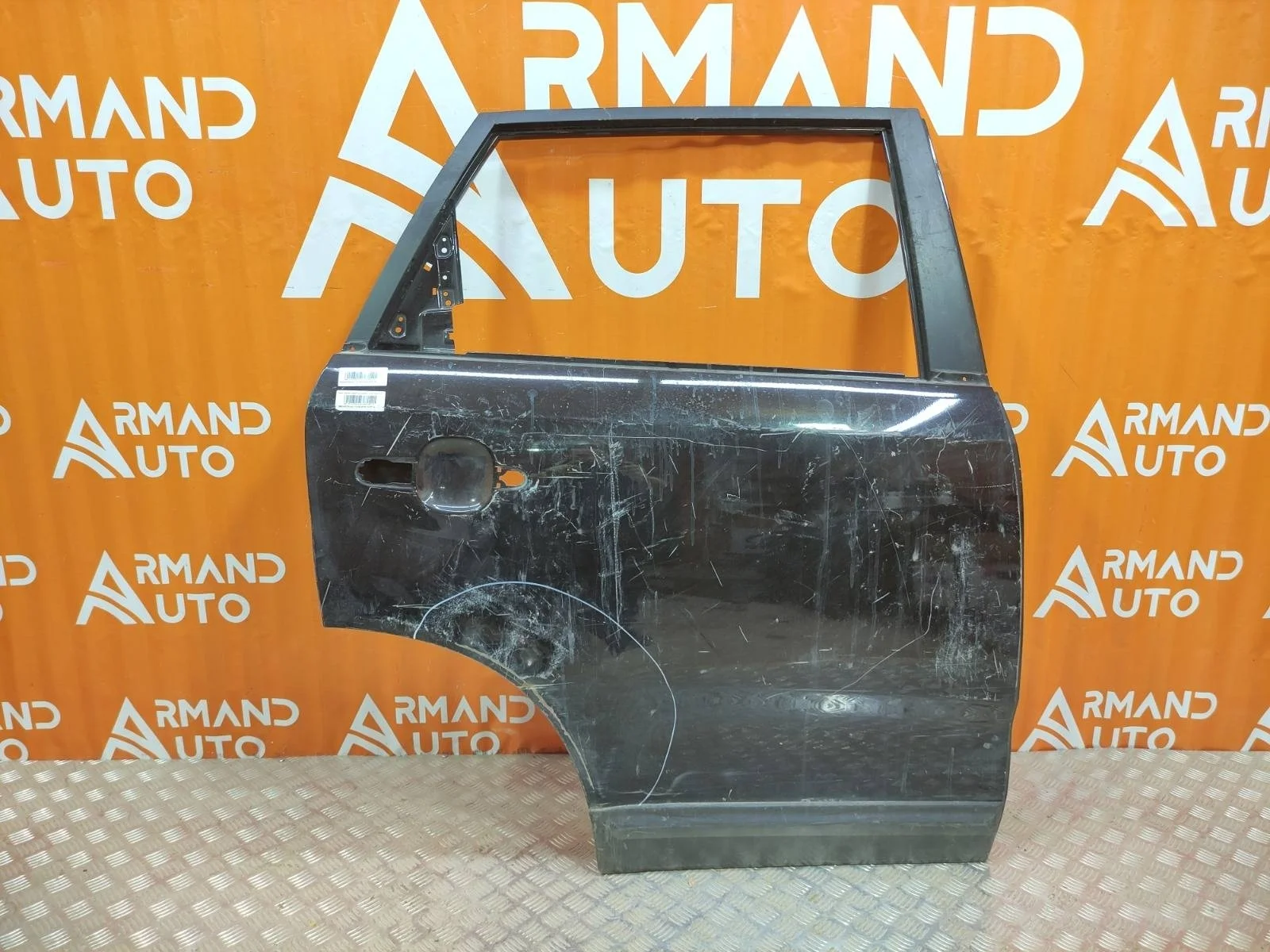 Дверь Kia Sorento 2009-2019 XM