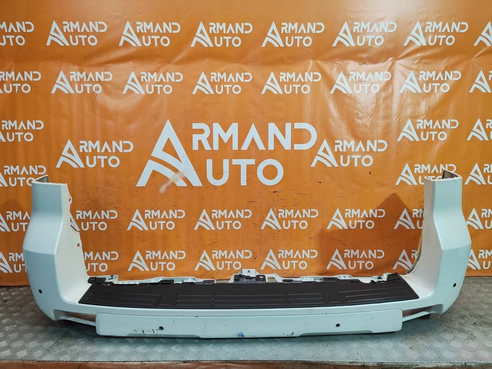 Бампер Toyota Land Cruiser Prado 2017-нв 150