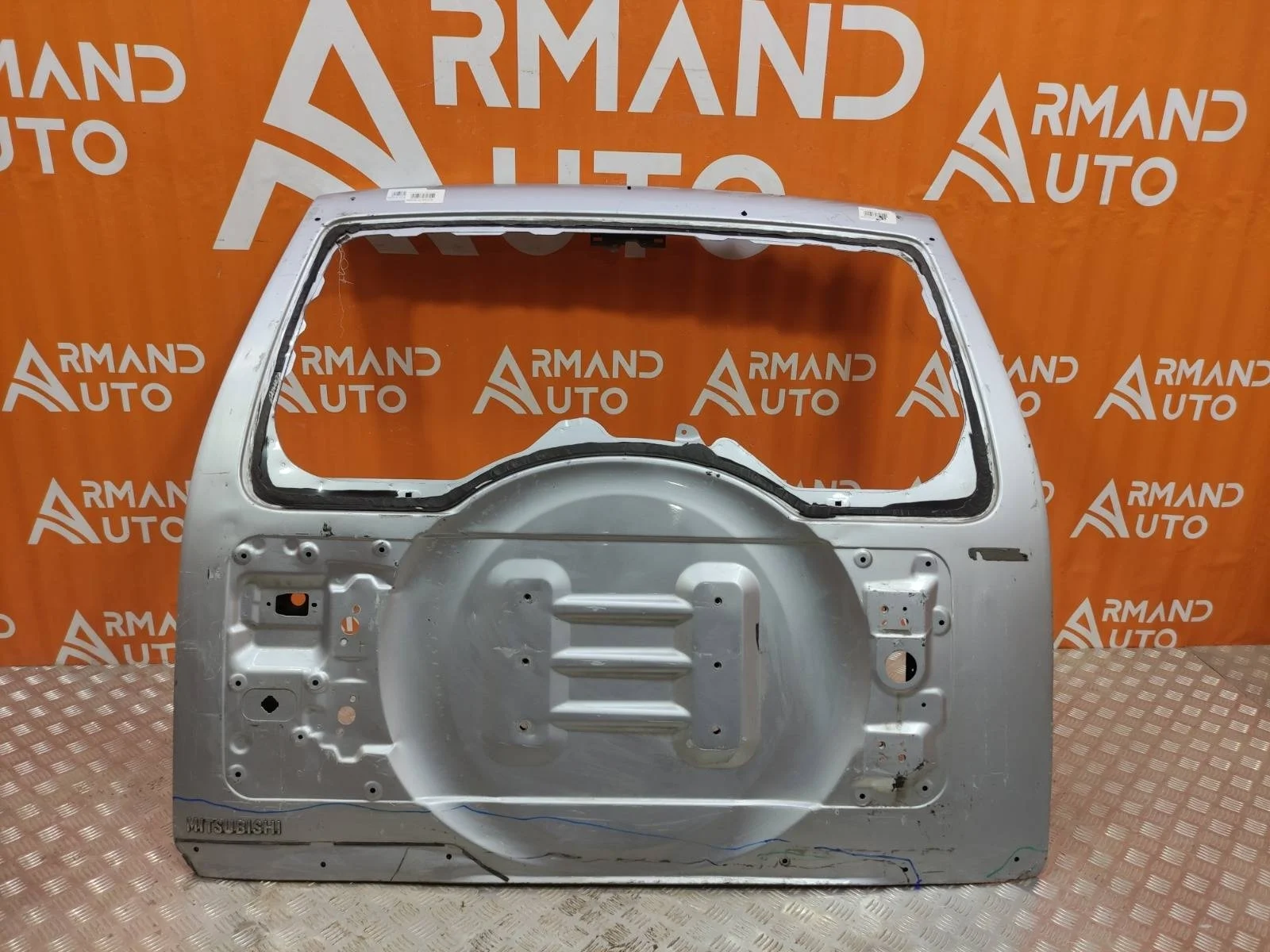 Дверь багажника Mitsubishi Pajero 2006-2014
