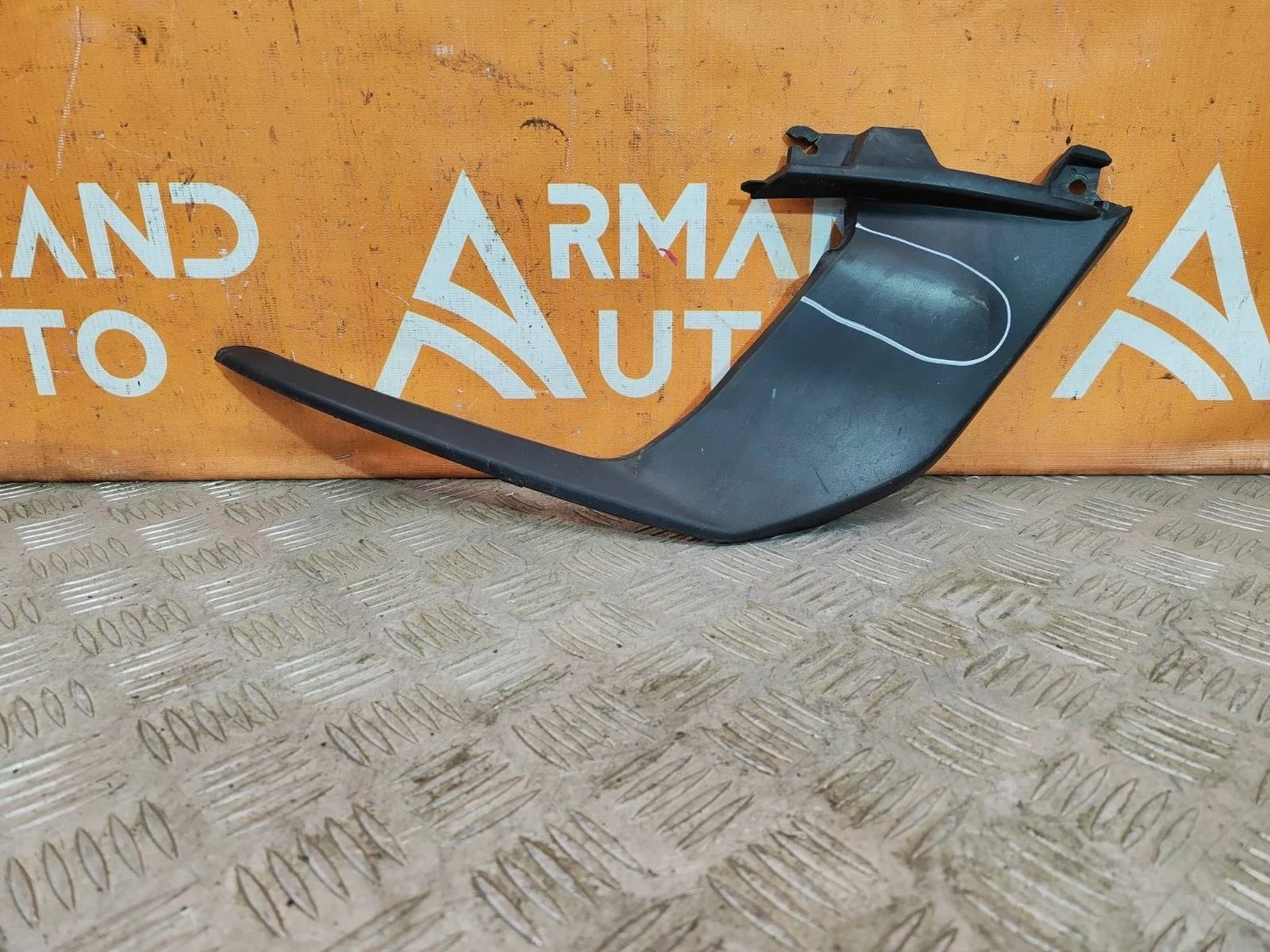 Накладка бампера нижняя Mitsubishi ASX 2016-2020 GA0