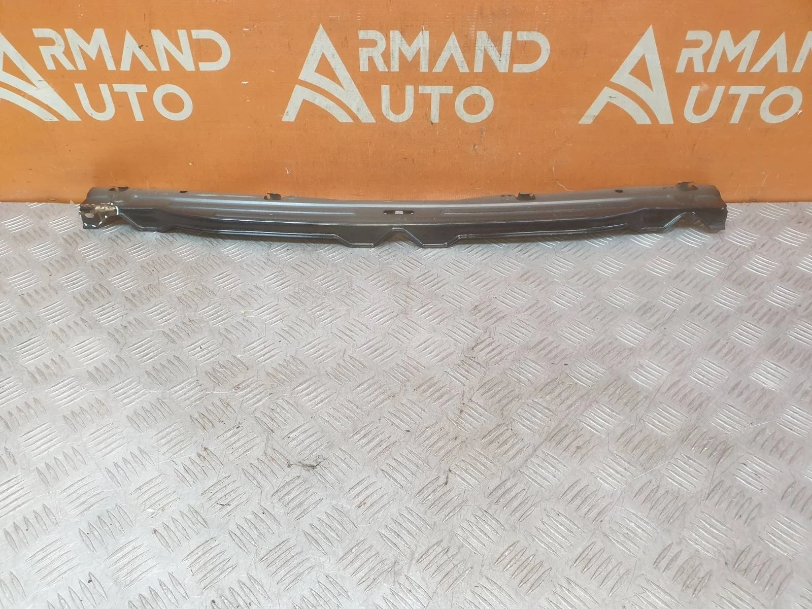 Усилитель бампера Mitsubishi Pajero Sport 2015-2021 3