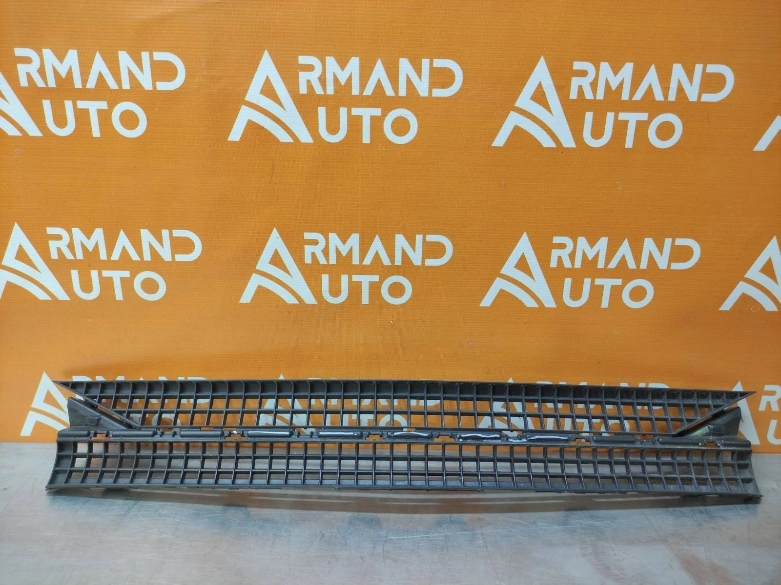 Решетка бампера Mercedes -Class Maybach 2017-2021 X222