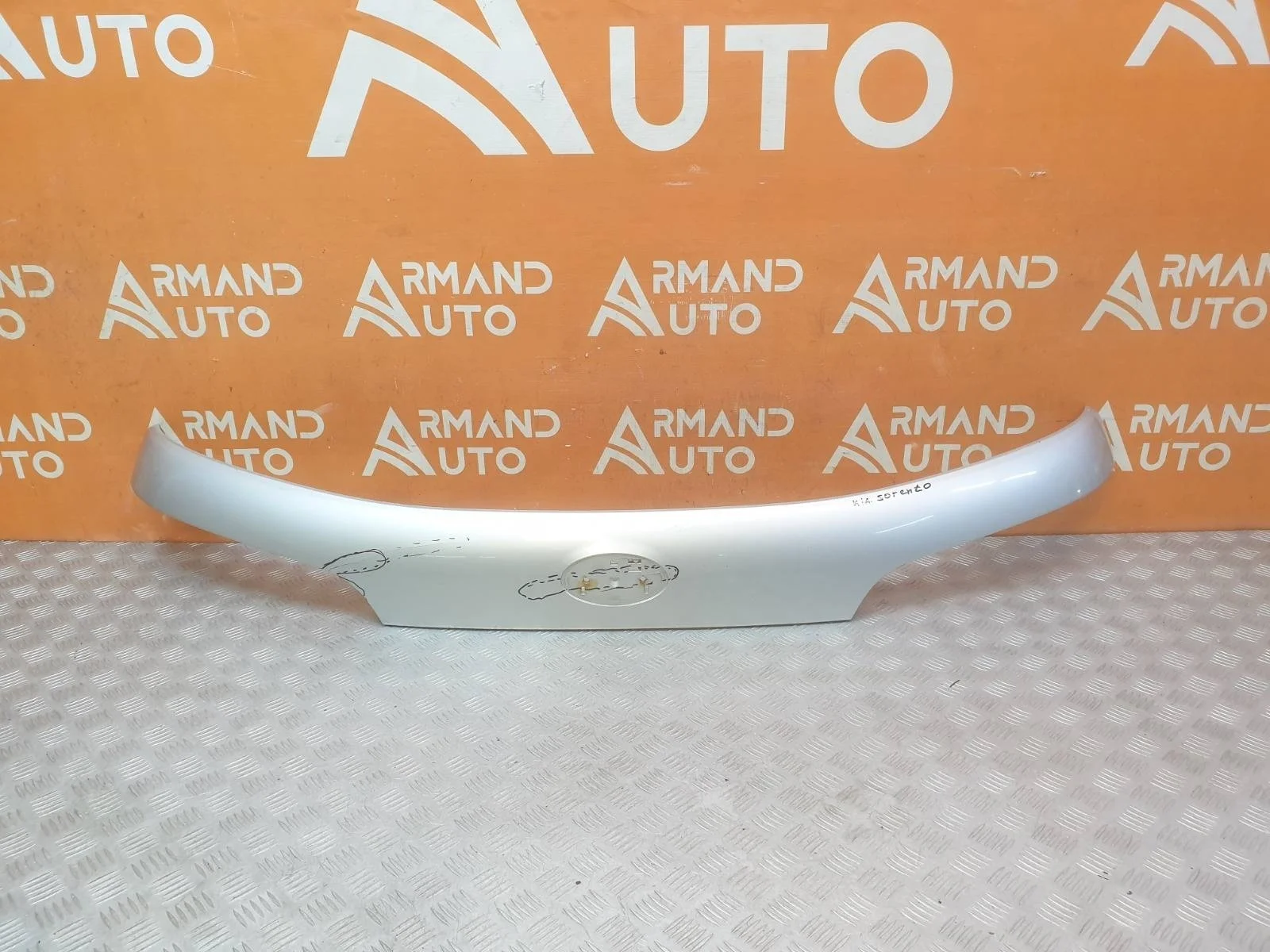 Накладка двери багажника Kia Sorento 2012-2019 XM