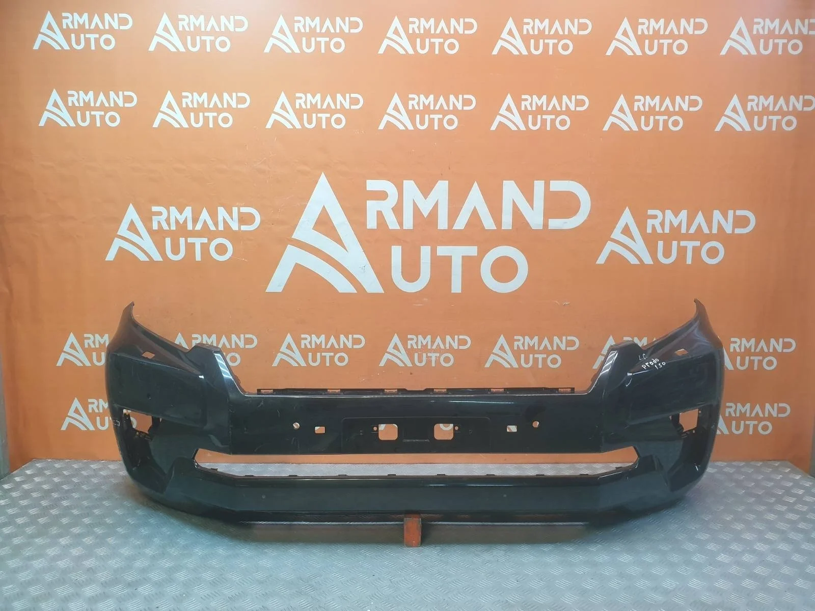 Бампер Toyota Land Cruiser Prado 2017-нв 150