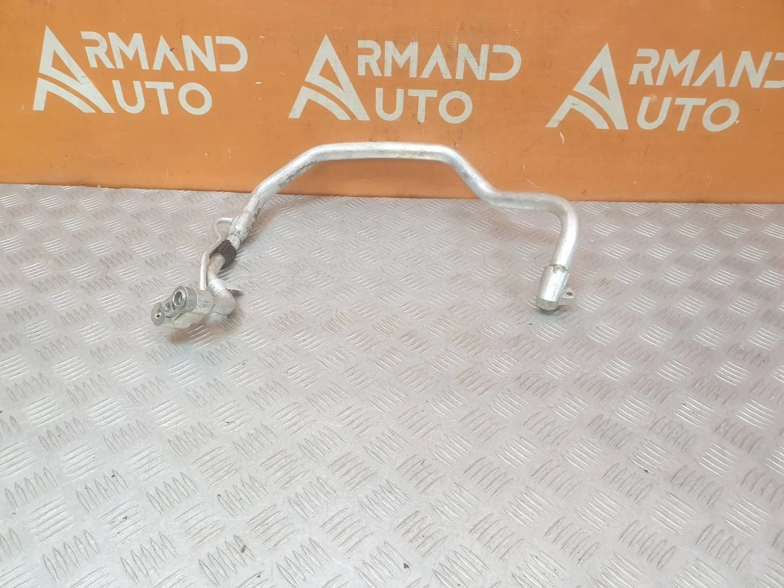 Трубка кондиционера Audi Q8 2018-нв