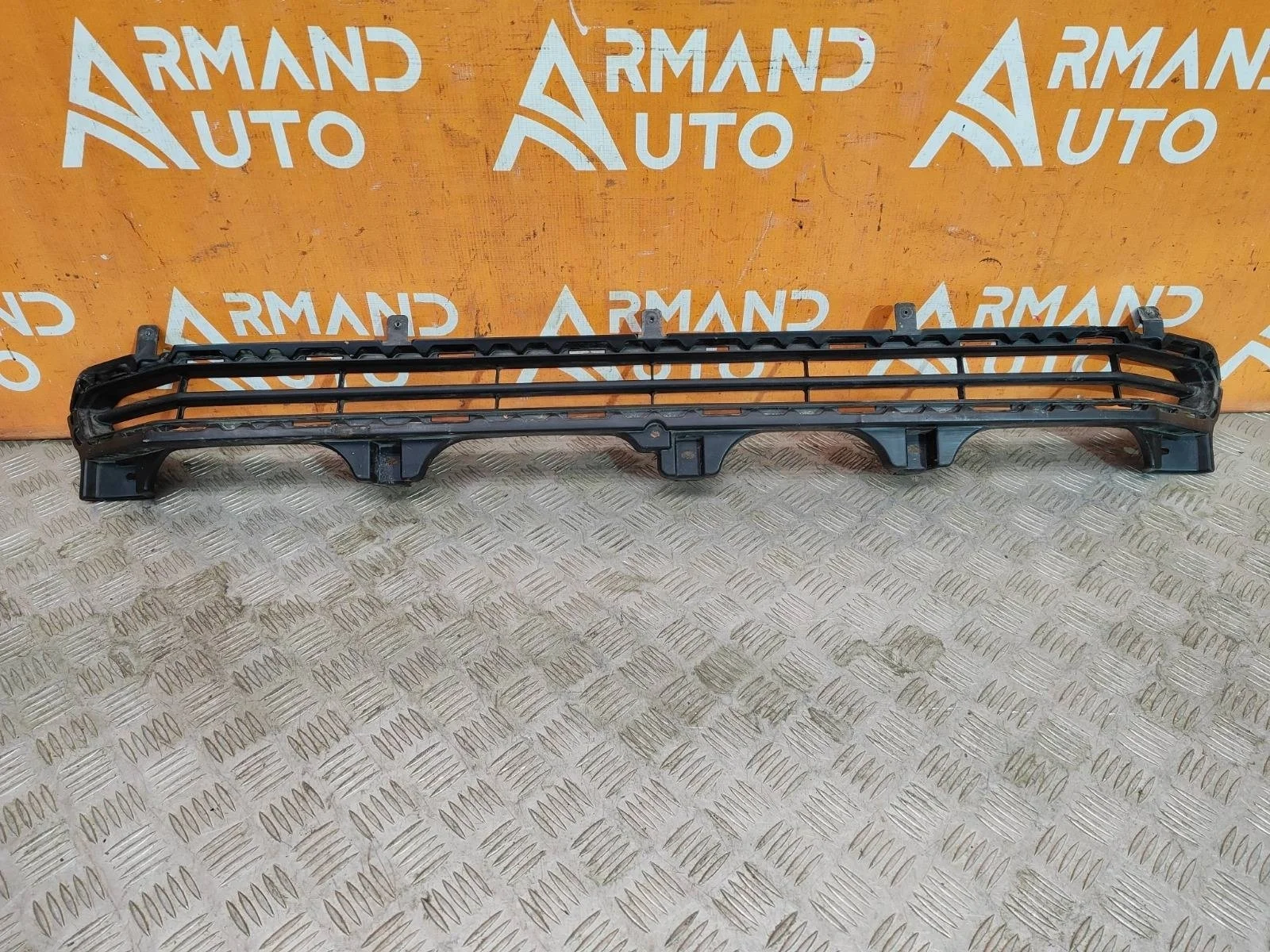 Решетка бампера Toyota Land Cruiser Prado 2017-нв 150