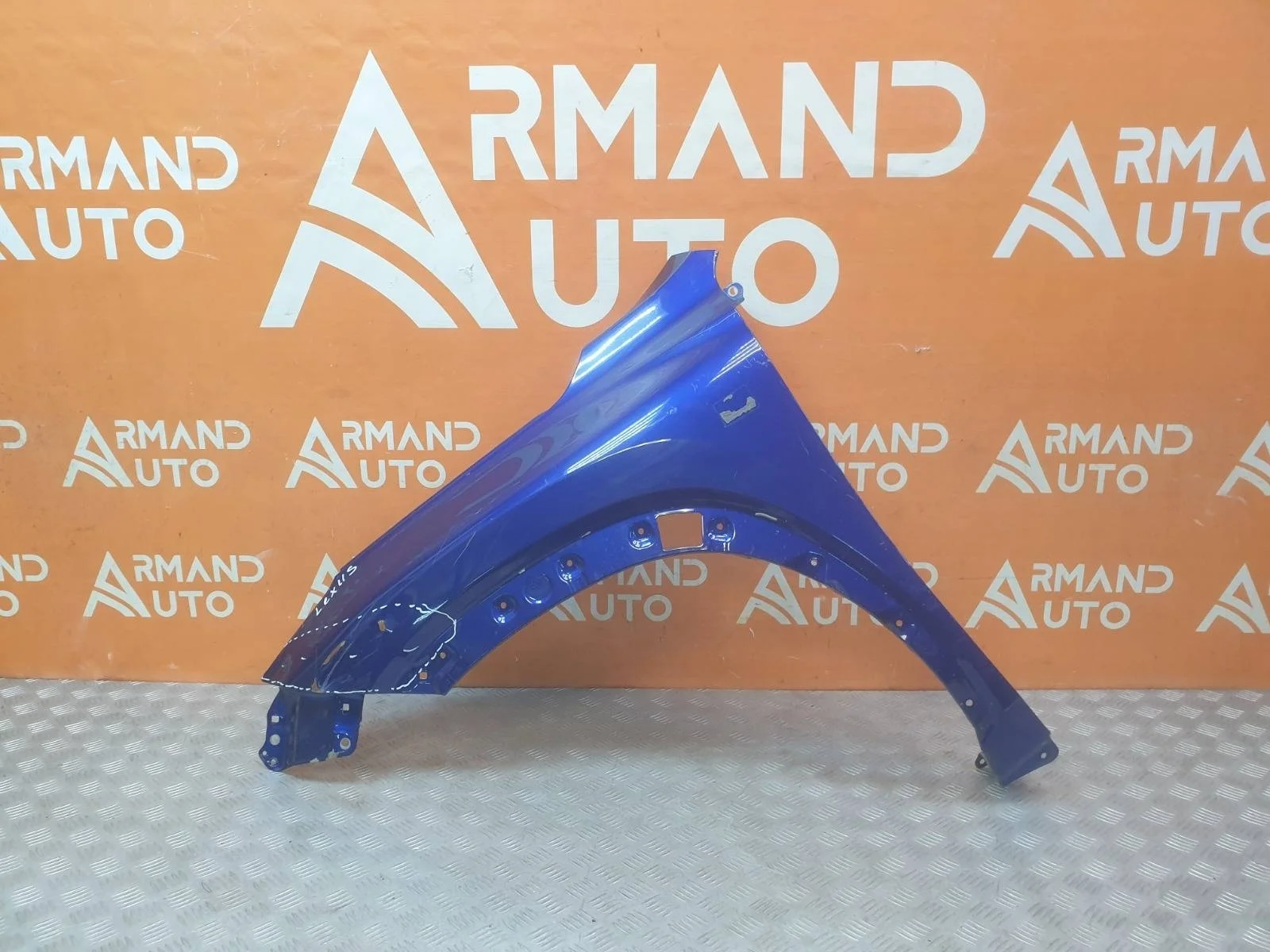 Крыло Lexus NX 2014-2021