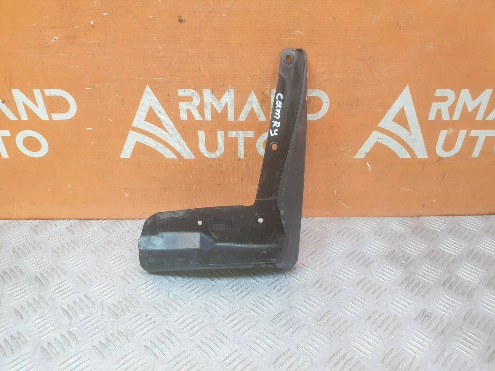 Брызговик Toyota Camry 2020-нв 8 XV70