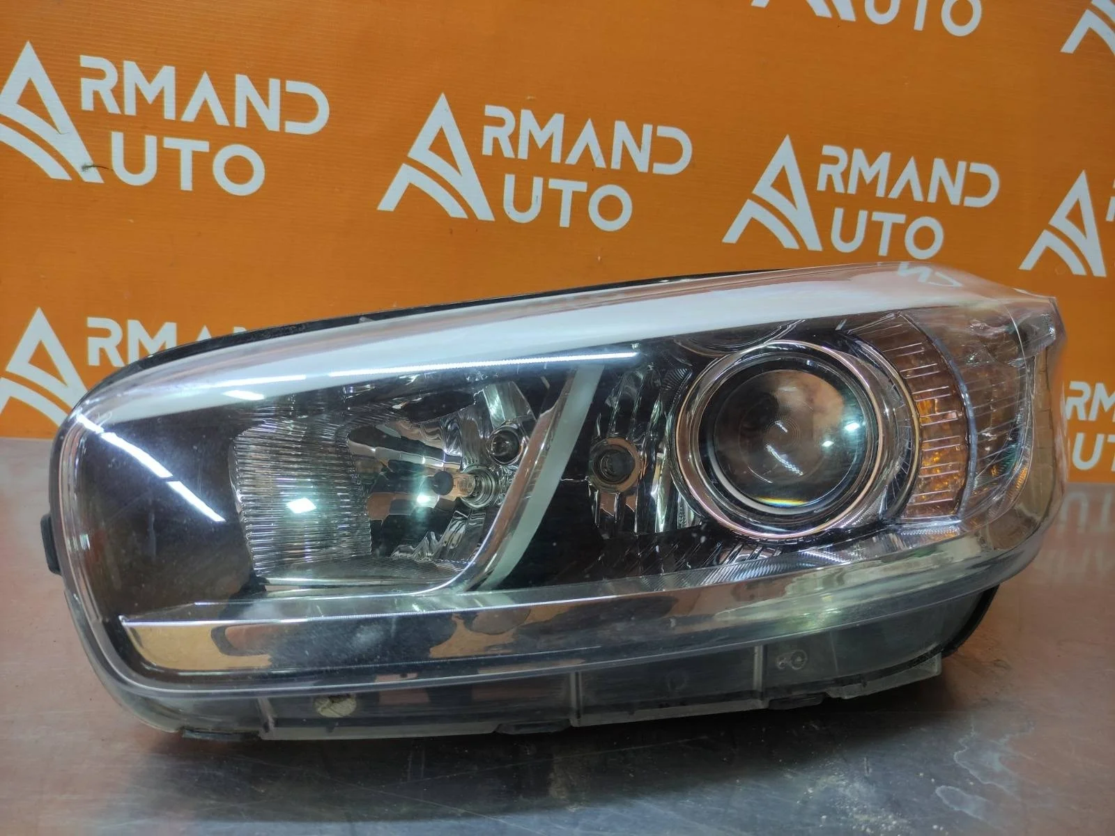 Фара Kia Ceed 2012-2018 JD