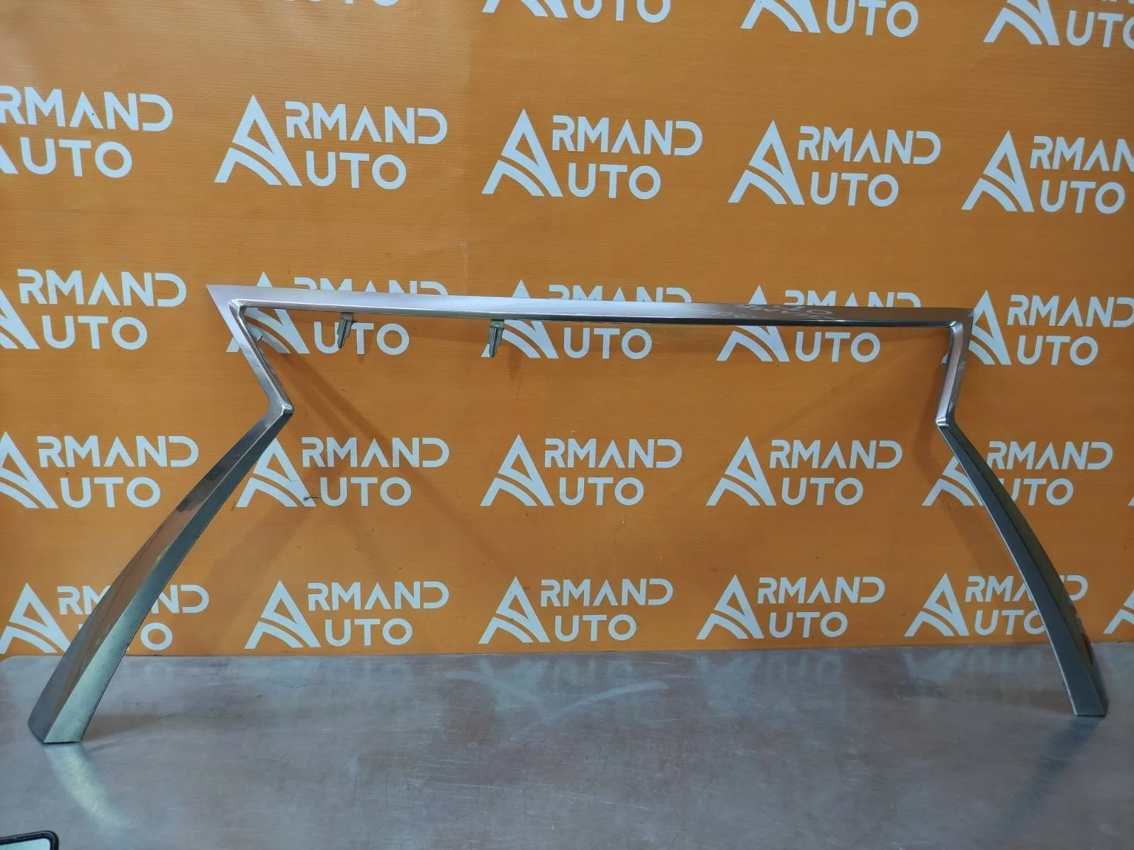 Окантовка решетки радиатора Lexus RX 2015-2019 4