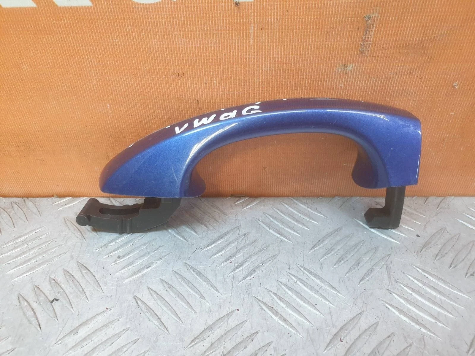 Ручка двери внешняя Skoda Octavia 2013-2020 A7 (5E)