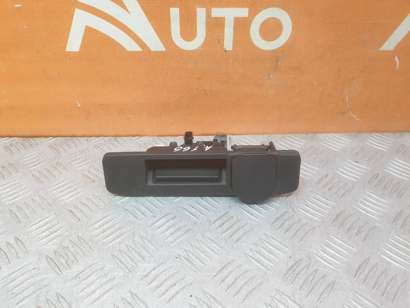 Ручка двери багажника Mercedes V-Class 2014-нв W447