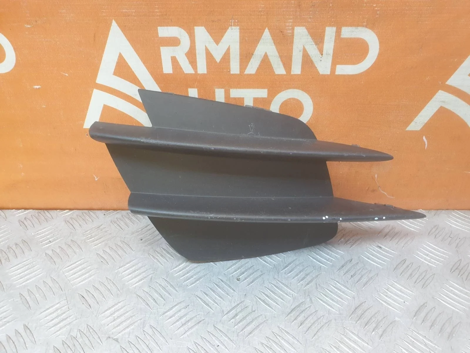 Решетка бампера Mercedes -Class 2018-2021 W205