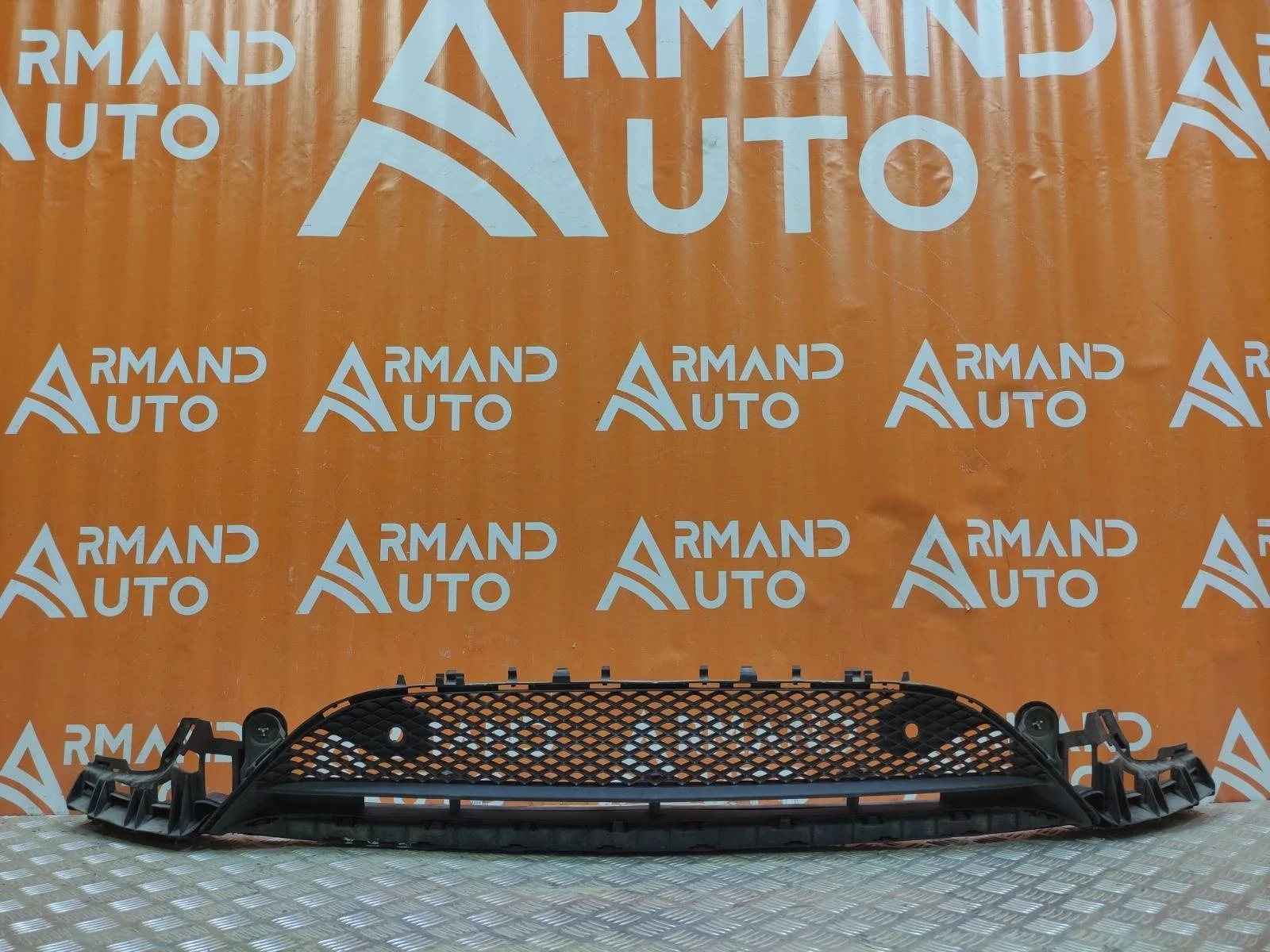 Кронштейн бампера Mercedes -Class 2016-2020 W213, S213, C238