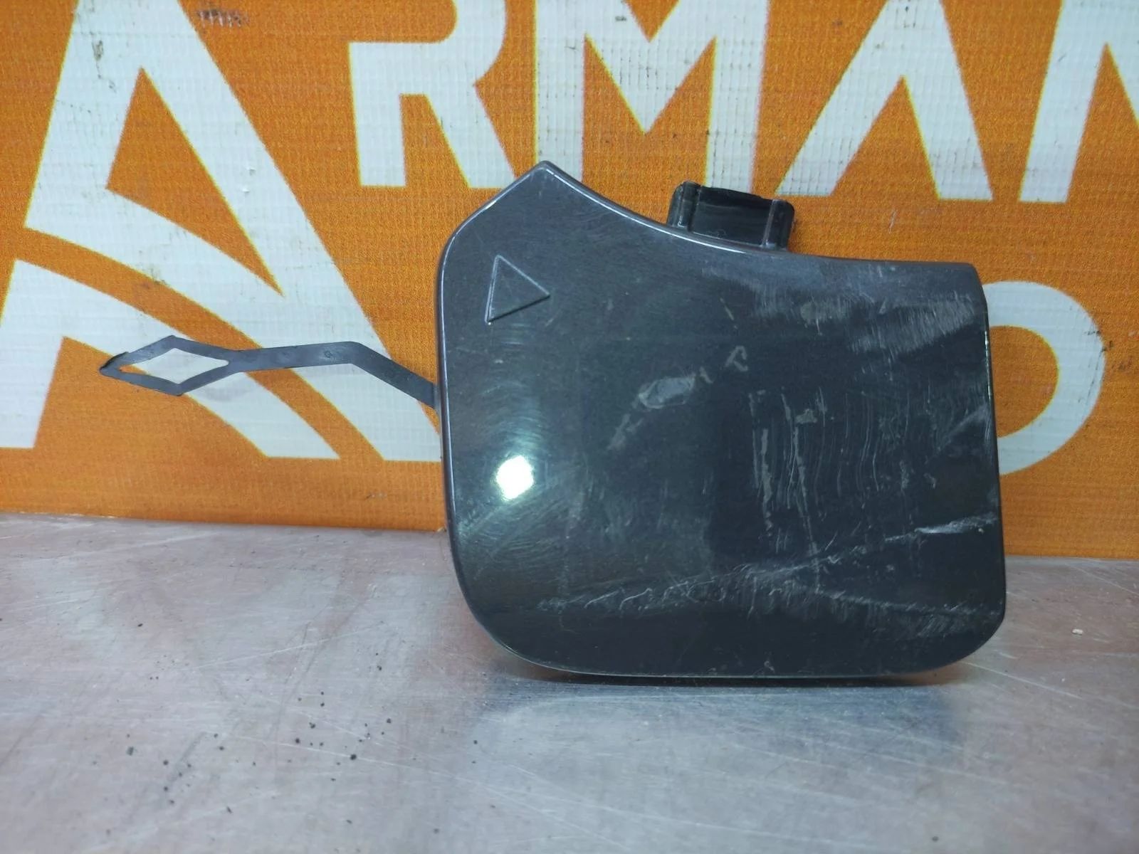 Заглушка буксировочного крюка BMW X6 2019-нв G06