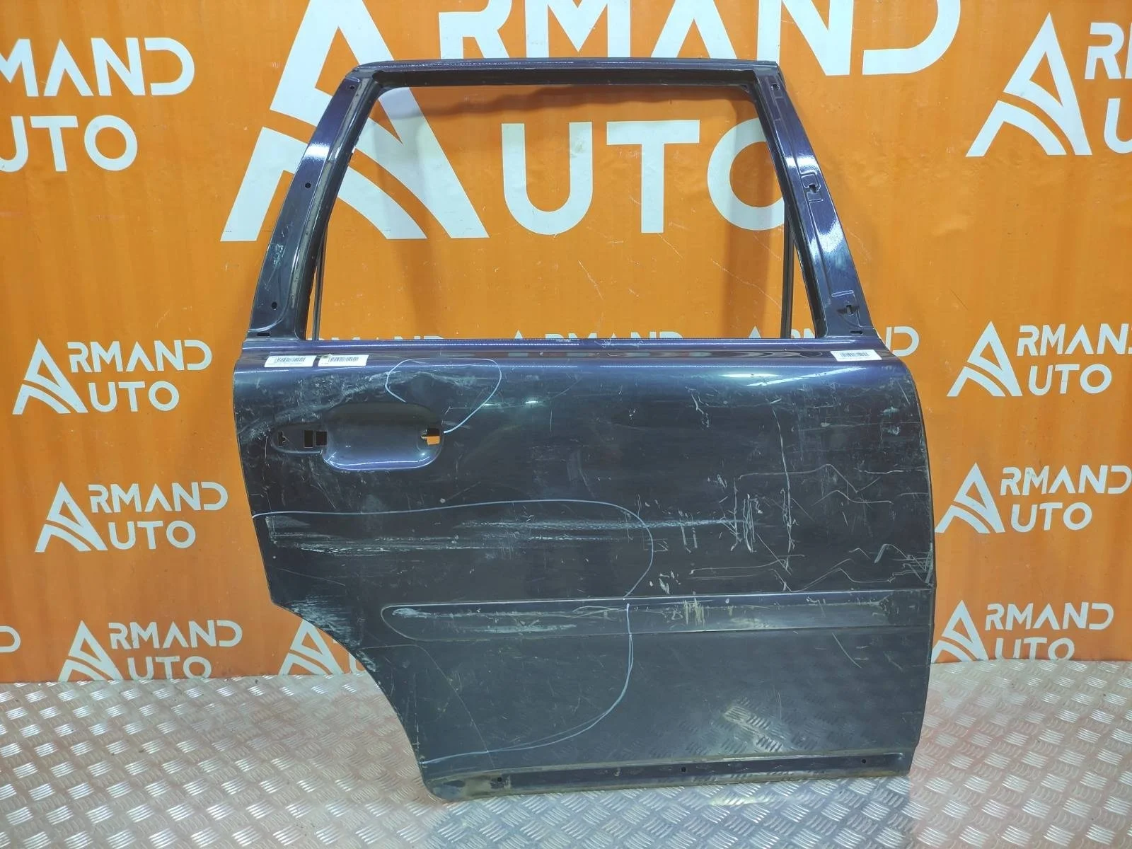 Дверь Volvo XC90 2002-2014