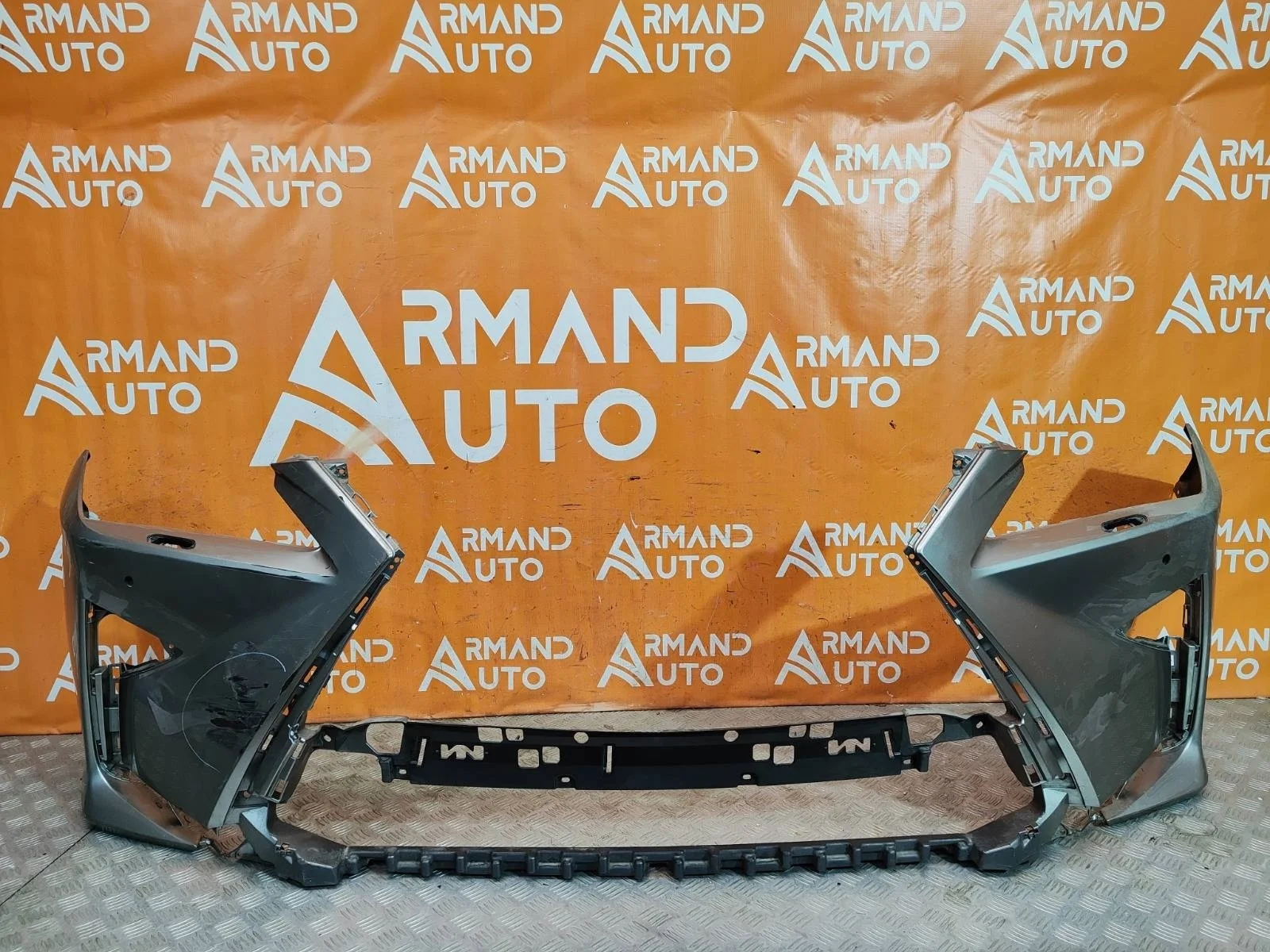 Бампер Lexus RX 2015-2019 4