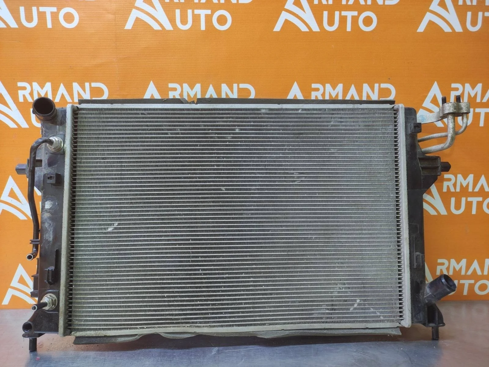 Радиатор двигателя (двс) Kia Soul 2019-нв 3