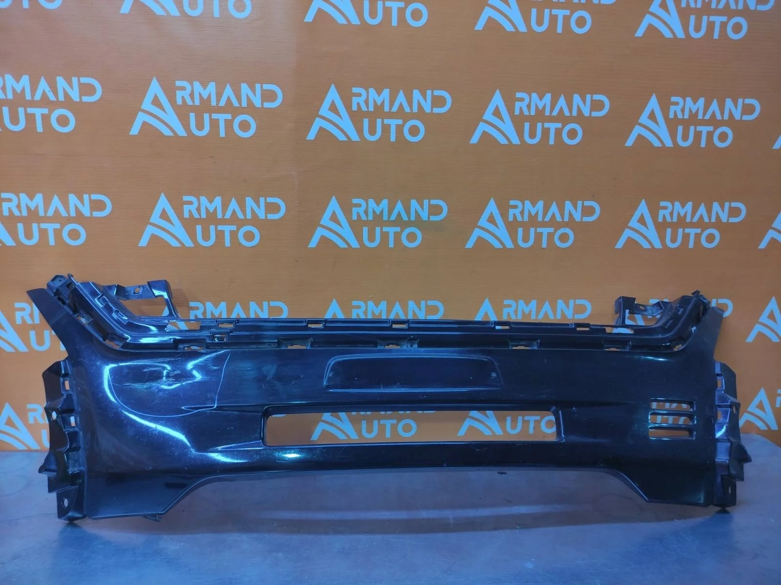 Накладка бампера верхняя Mitsubishi Outlander 2018-нв 3