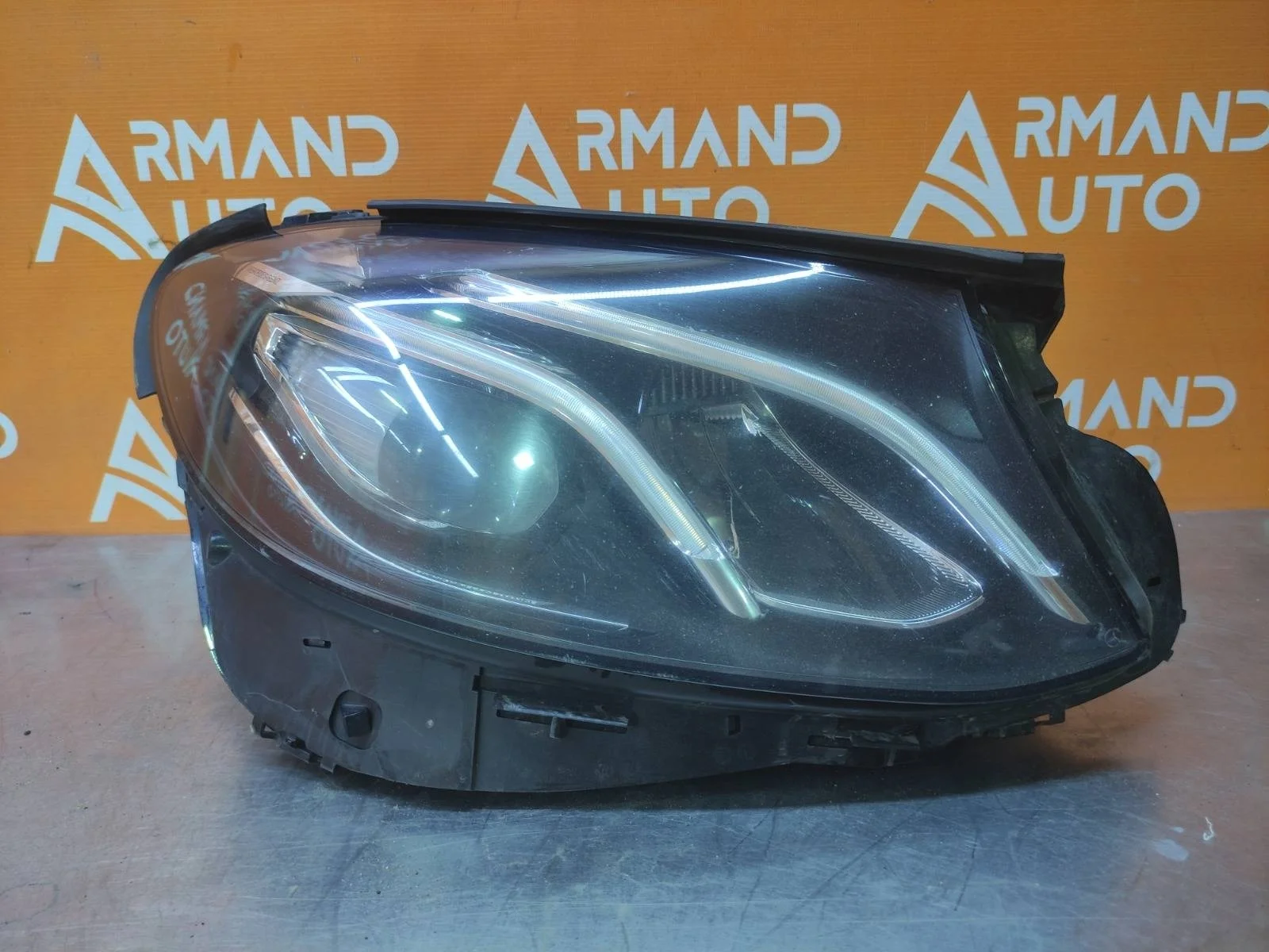 Фара Mercedes -Class 2016-2020 W213, S213, C238