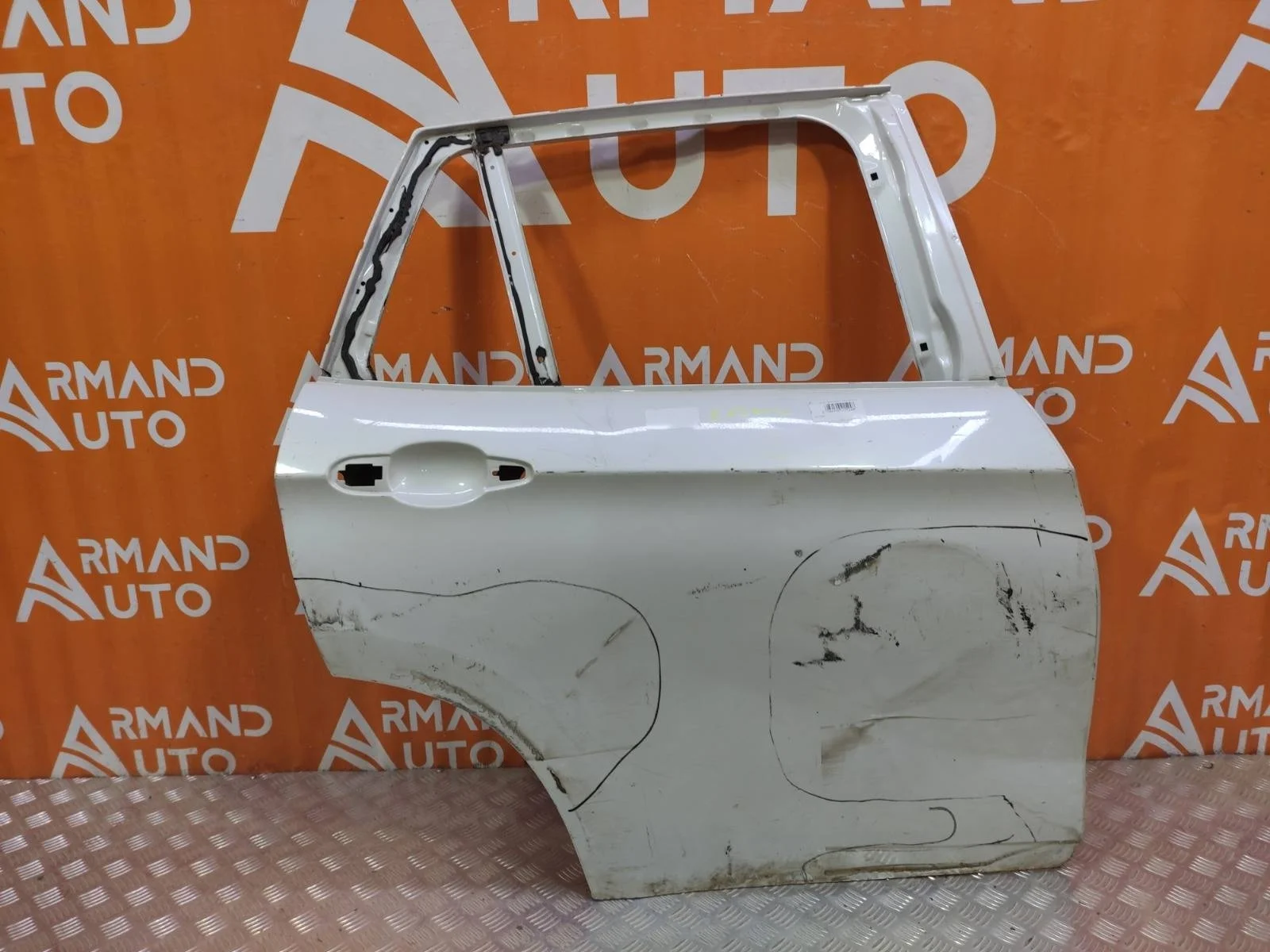 Дверь BMW X1 2009-2015 E84