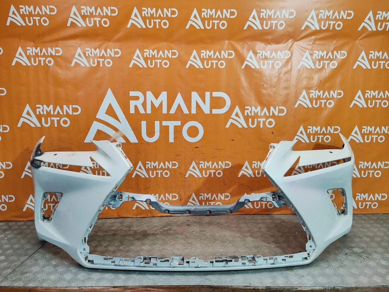 Бампер Lexus NX 2017-2021