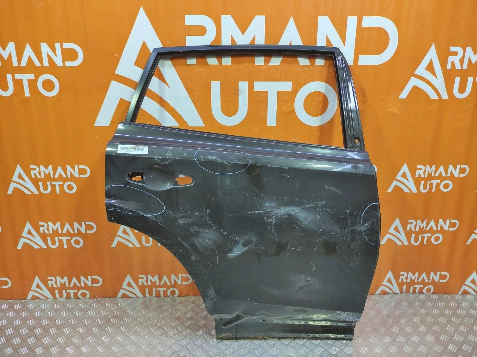 Дверь Toyota RAV4 2012-2019 CA40