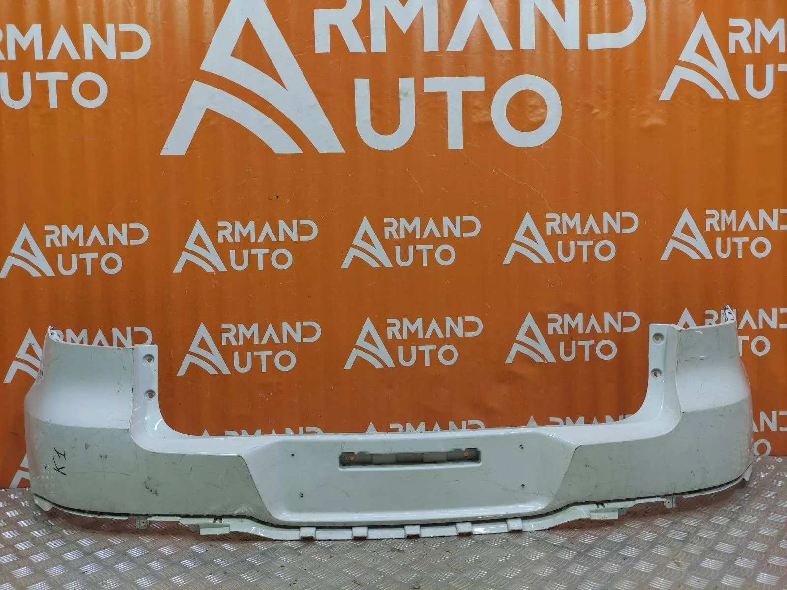 Бампер Volkswagen Tiguan 2011-2018