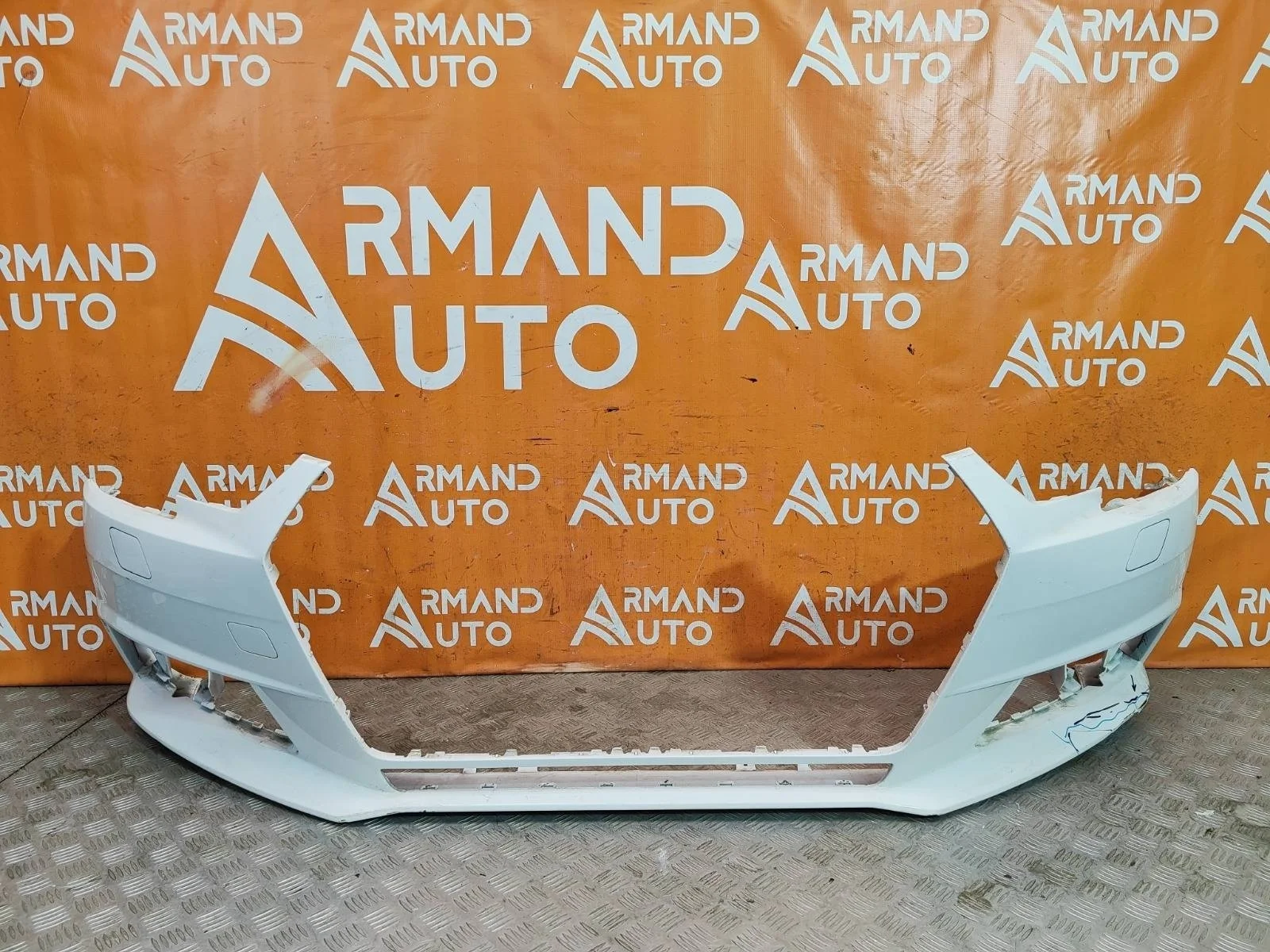 Бампер Audi A4 2015-2020 B9