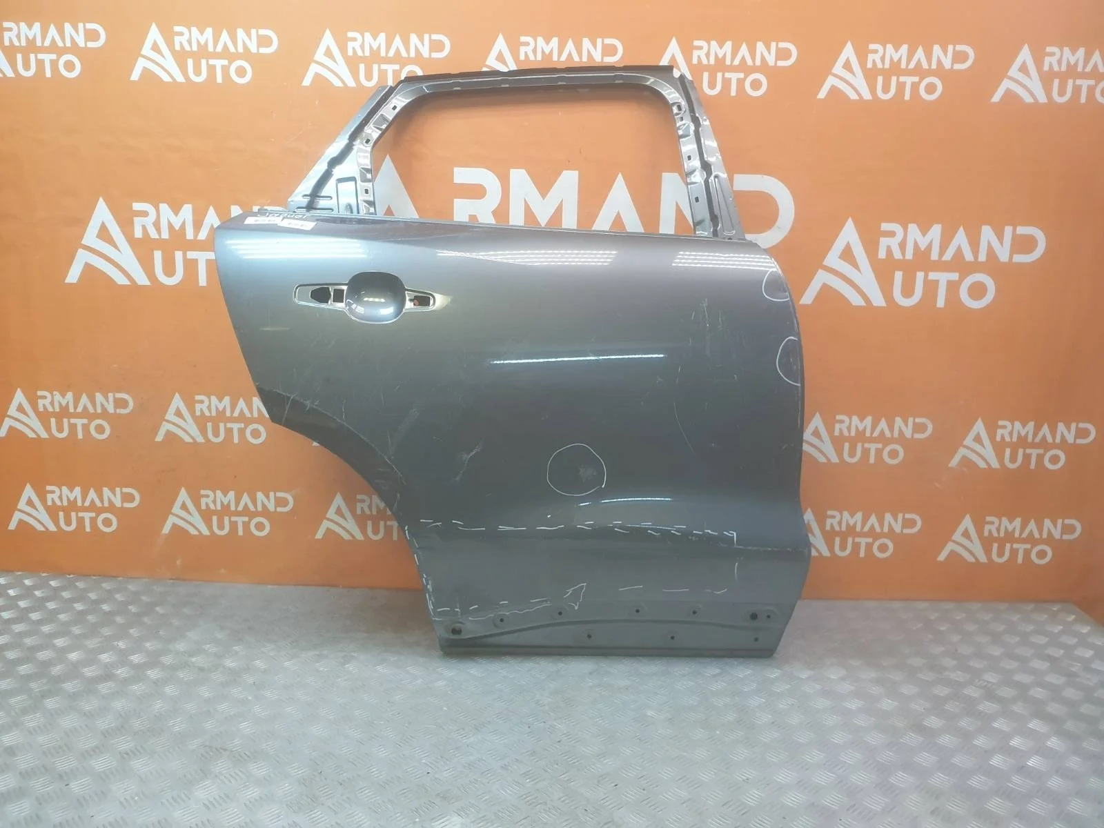 Дверь Jaguar F-PACE 2016-нв