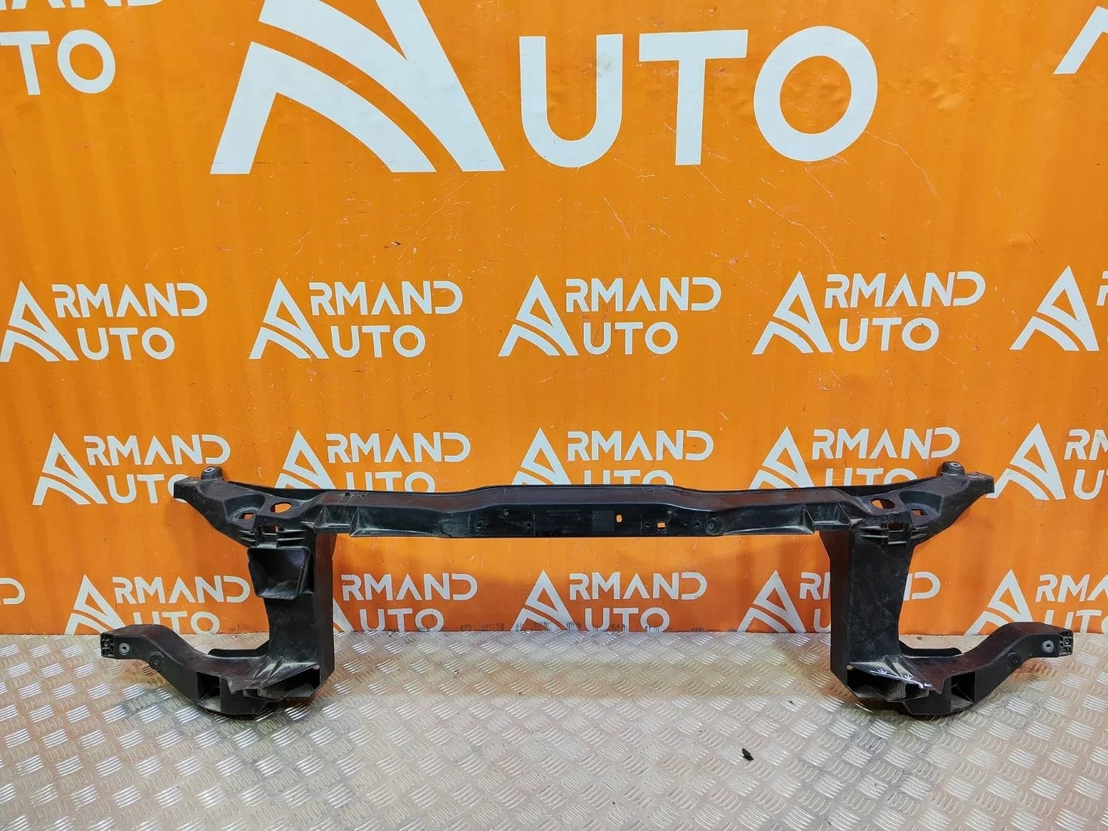 Панель передняя (суппорт радиатора) Mercedes V-Class 2014-нв W447