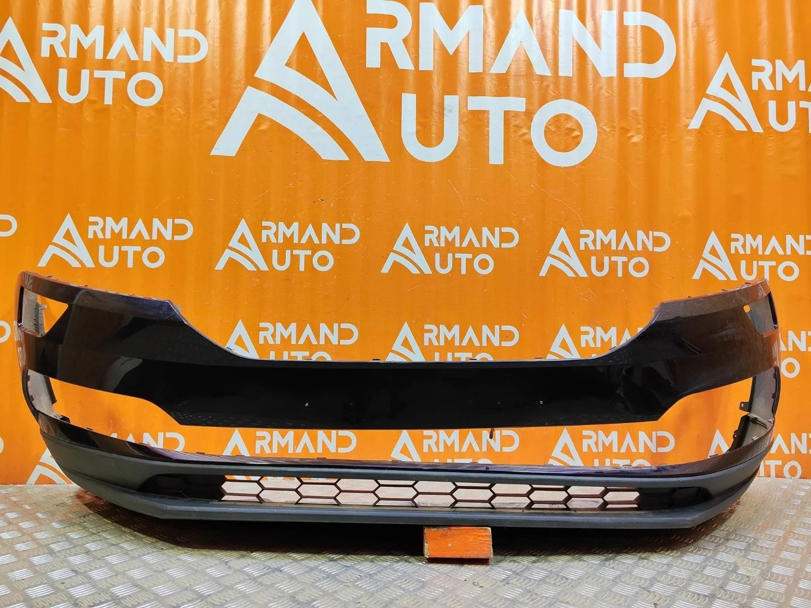 Бампер Skoda Karoq 2017-нв