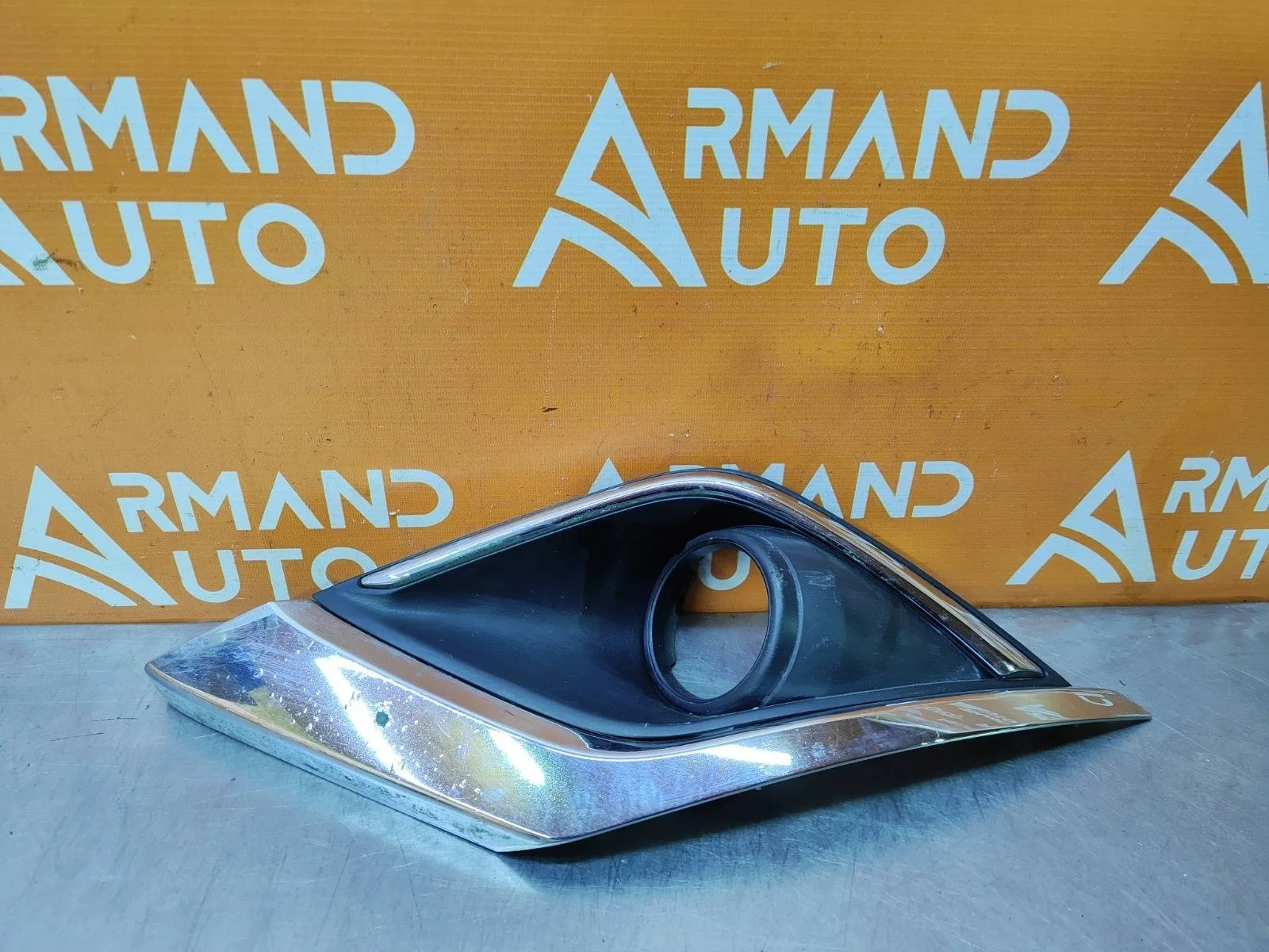 Окантовка птф Mitsubishi Outlander 2015-2018 3