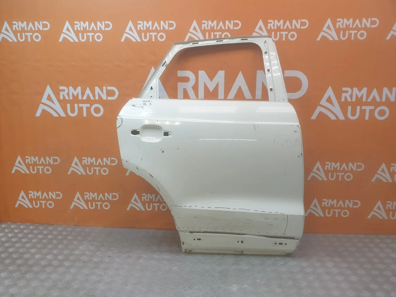 Дверь Audi Q3 2011-2018 8U