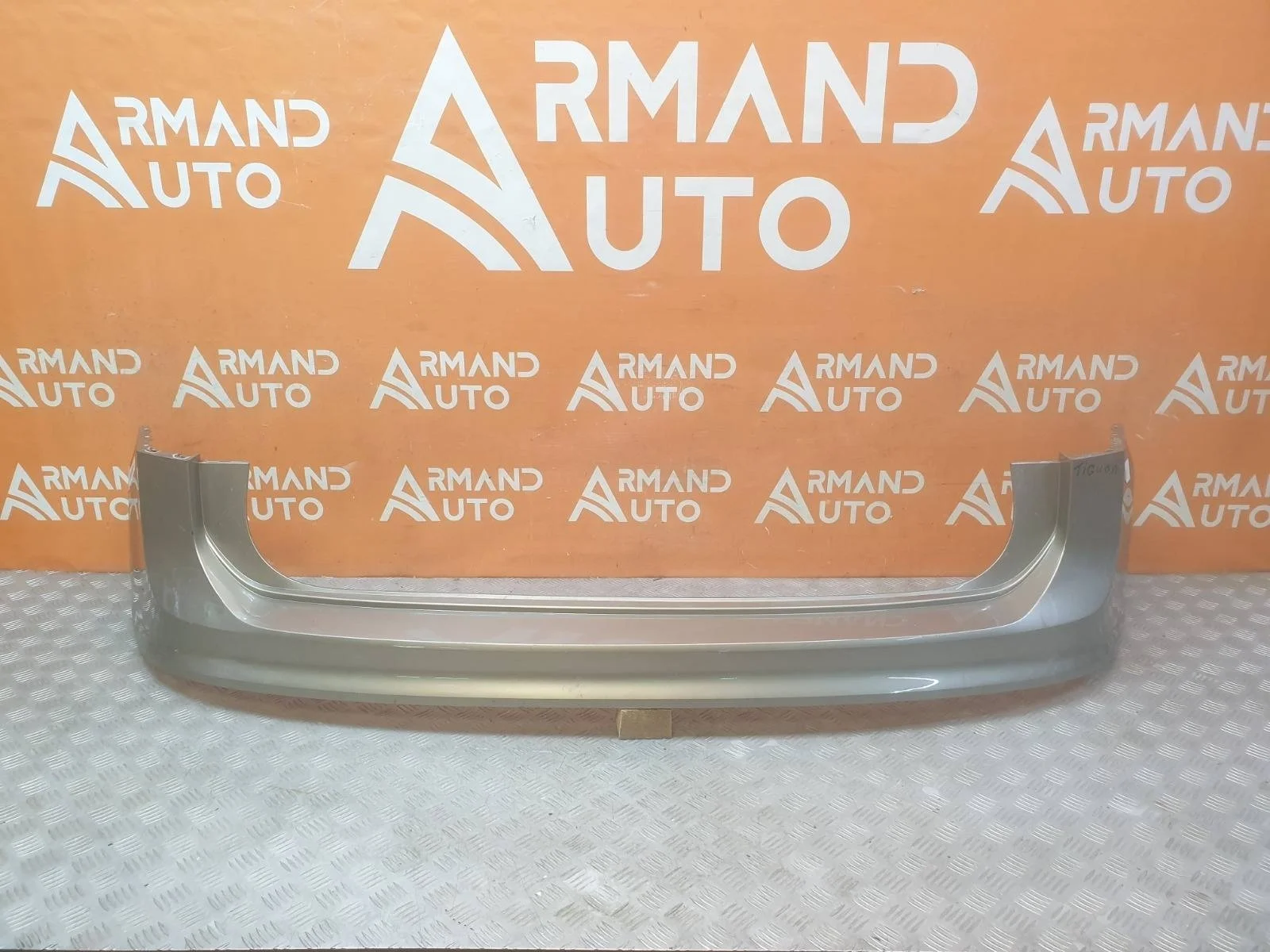 Бампер Volkswagen Tiguan 2016-нв