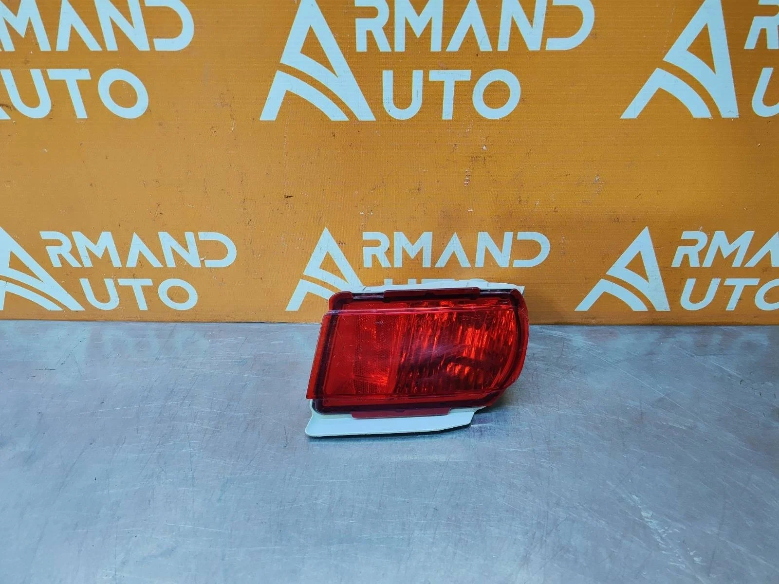 Фонарь противотуманный Toyota Land Cruiser Prado 2009-нв 150