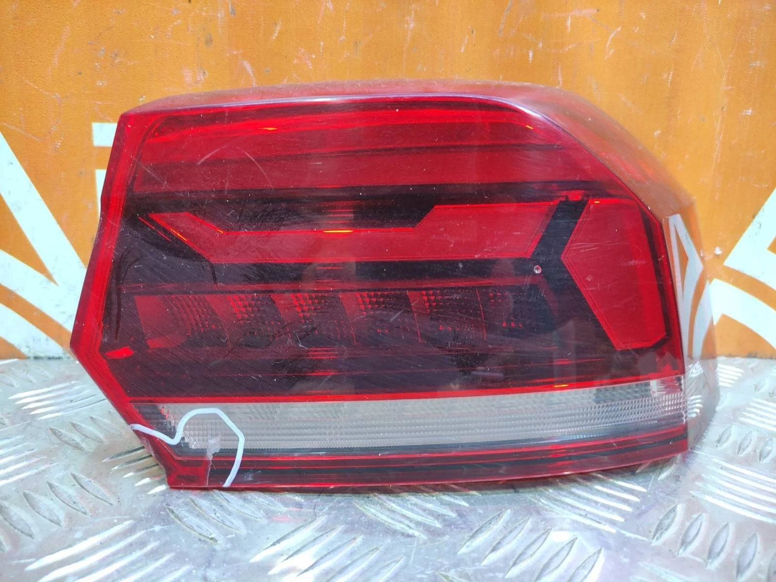 Фонарь внешний Volkswagen Polo 2020-нв 6