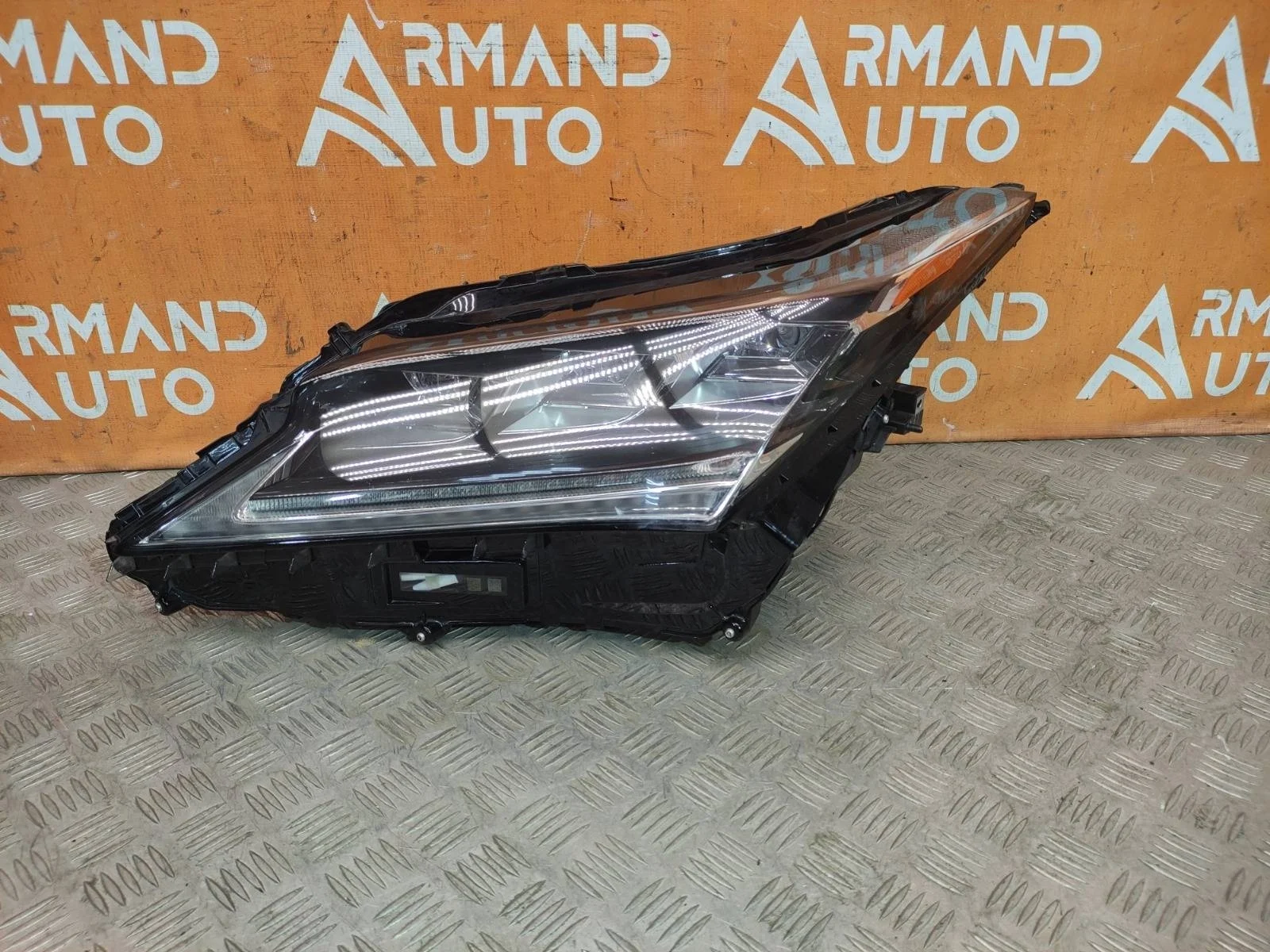 Фара Lexus RX 2015-2019 4