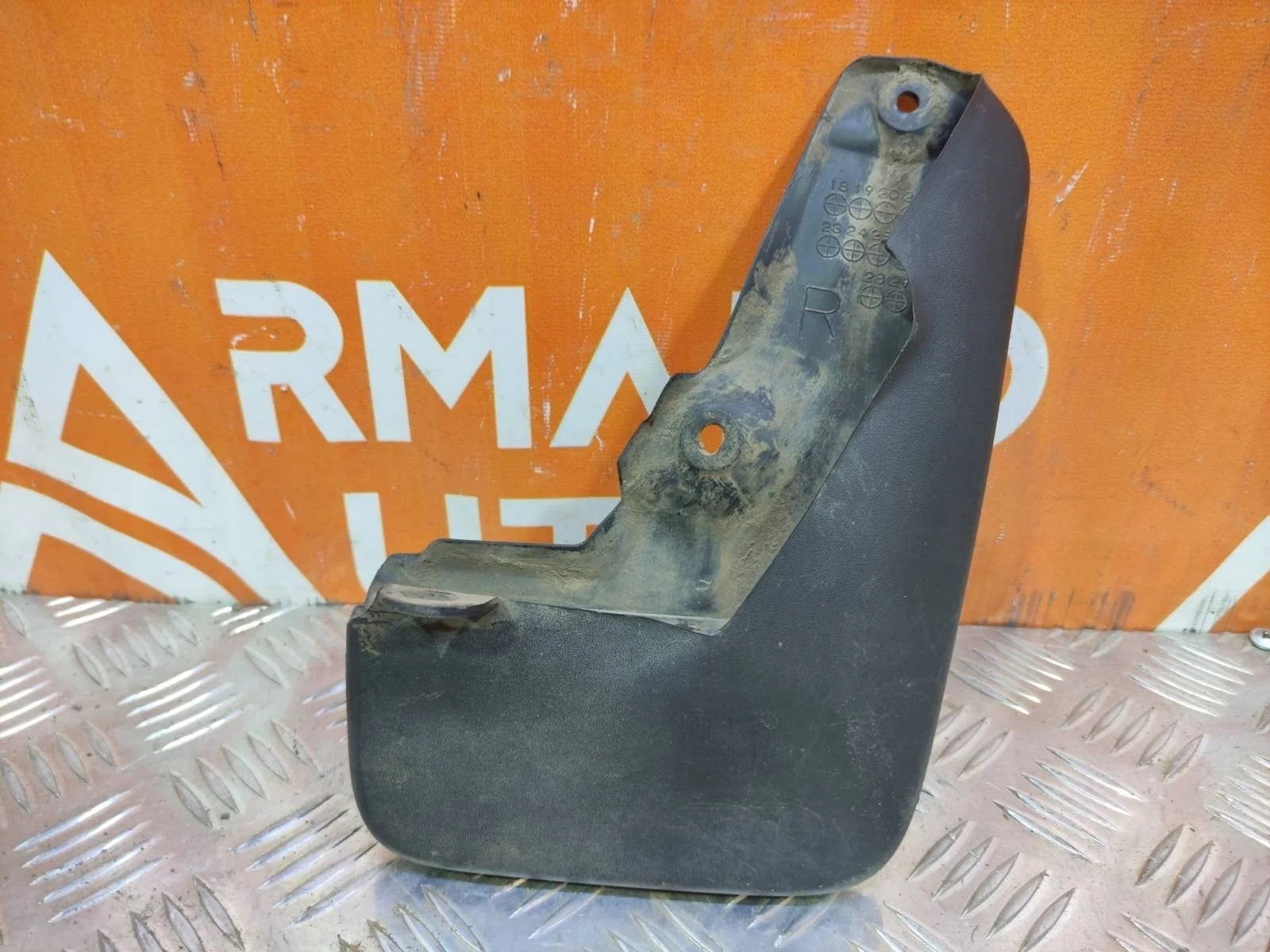 Брызговик Toyota RAV4 2018-нв 5 XA50