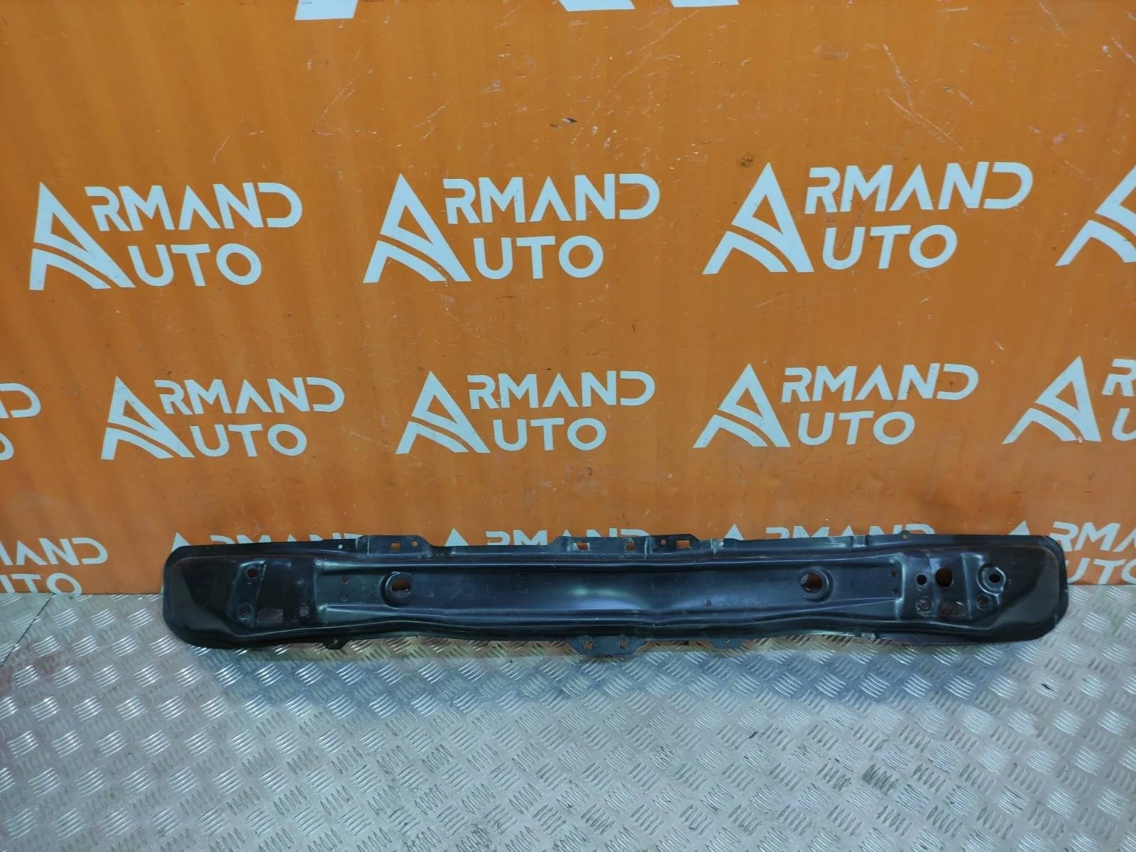 Усилитель бампера Renault Arkana 2019-нв