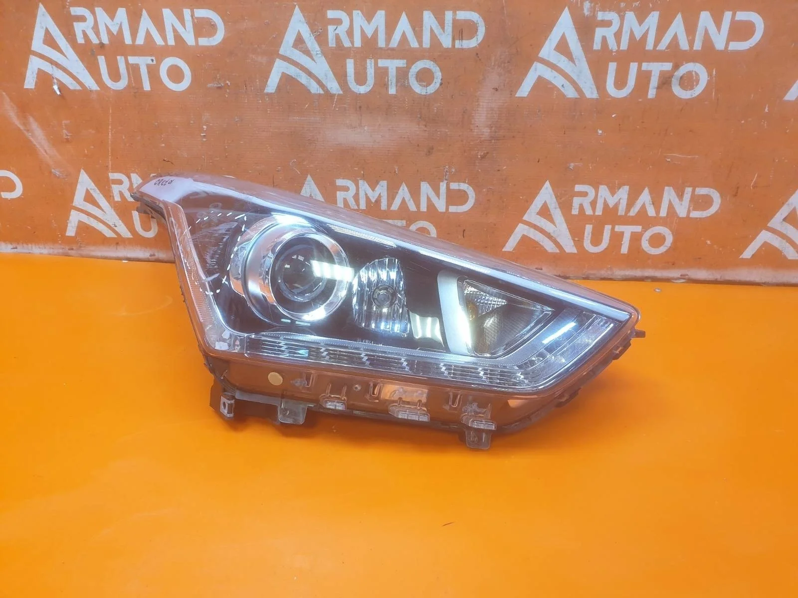 Фара Hyundai Creta 2016-2021