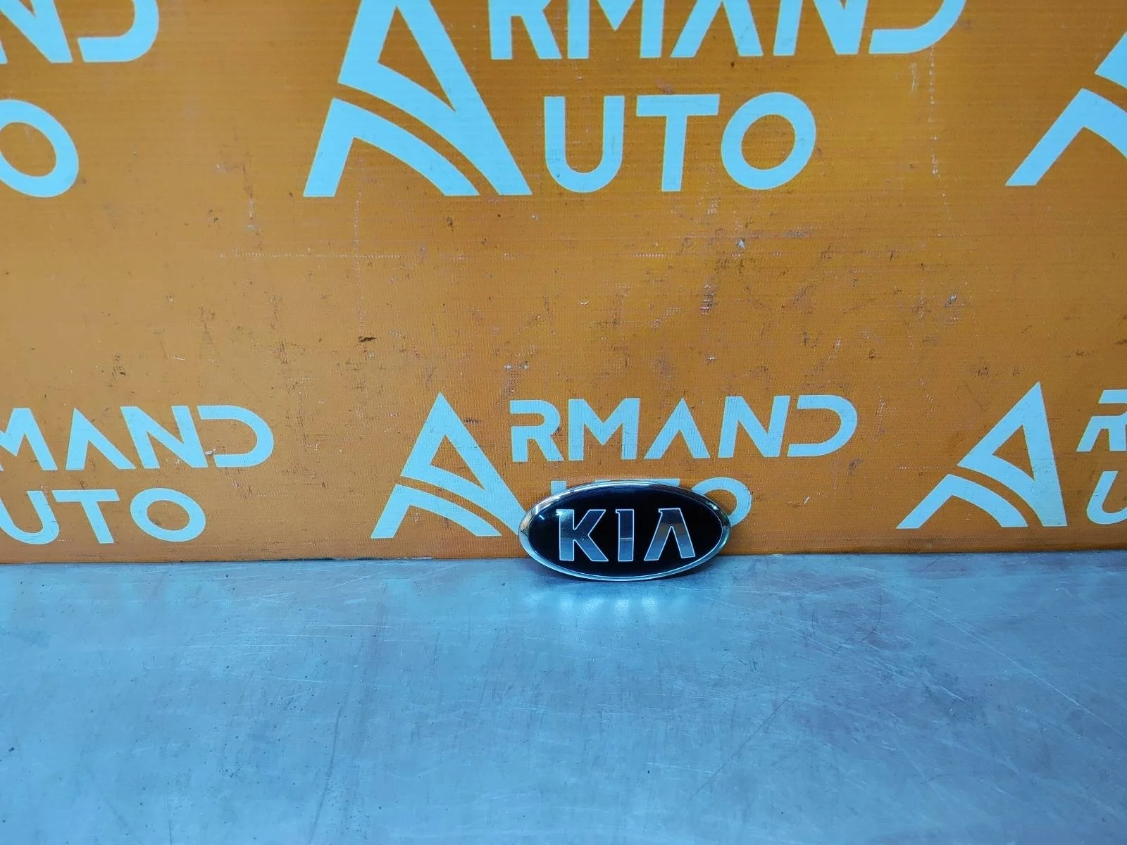 Эмблема KIA Ceed 2018-нв 3 CD